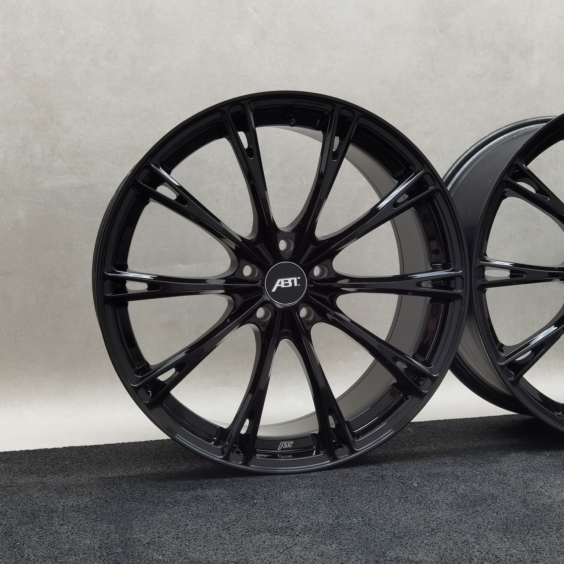 20 Zoll ABT Sportsline GR20 Glossy black Alufelgen – Bild 2