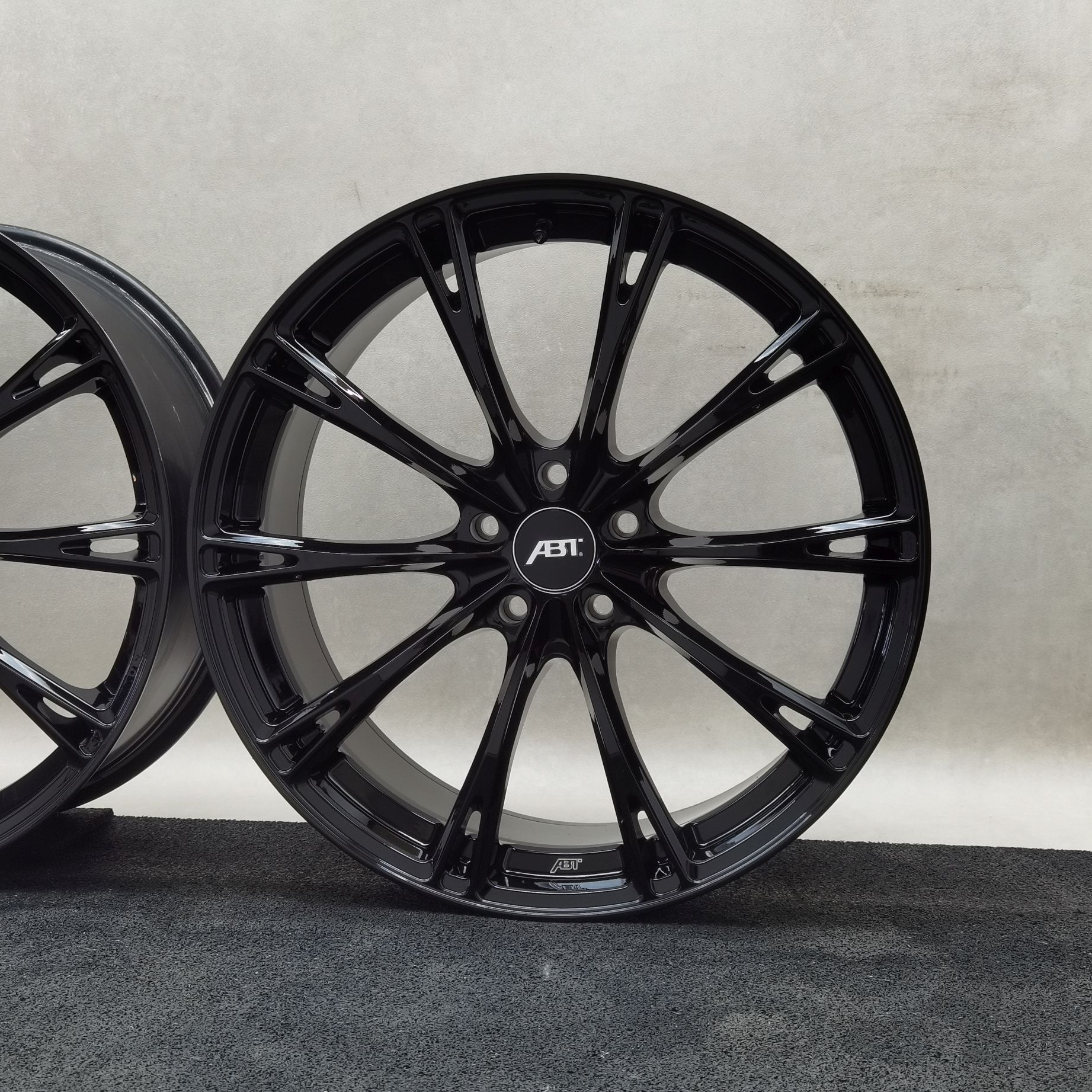 20 Zoll ABT Sportsline GR20 Glossy black Alufelgen – Bild 5
