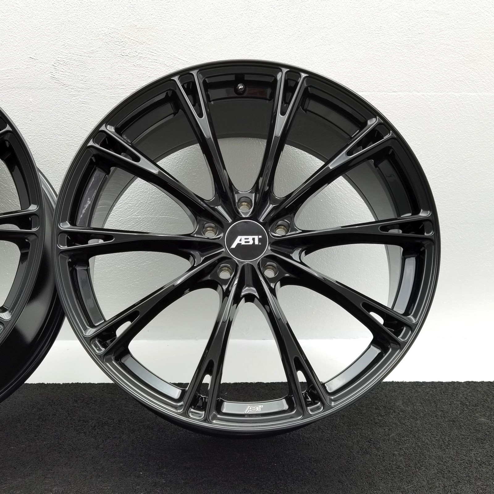 20 Zoll ABT Sportsline GR20 Glossy black Alufelgen – Bild 5