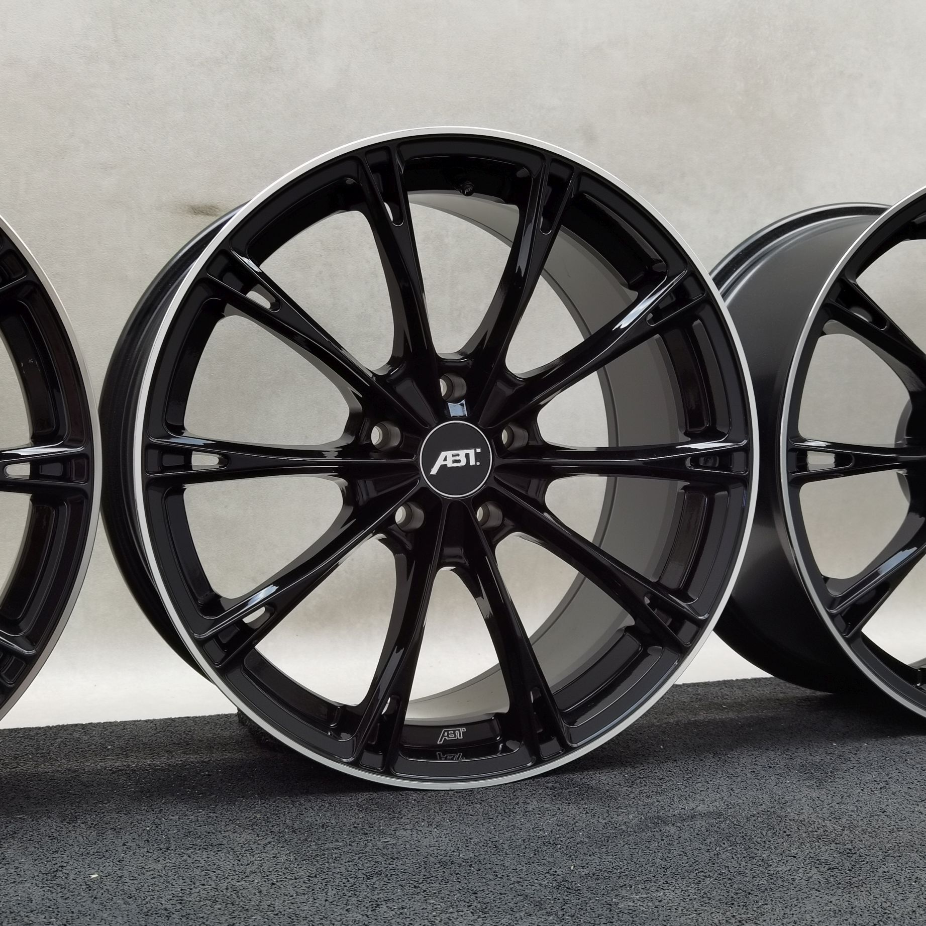 18 Zoll ABT Sportsline GR18 Glossy black, glanzgedreht Alufelgen – Bild 3