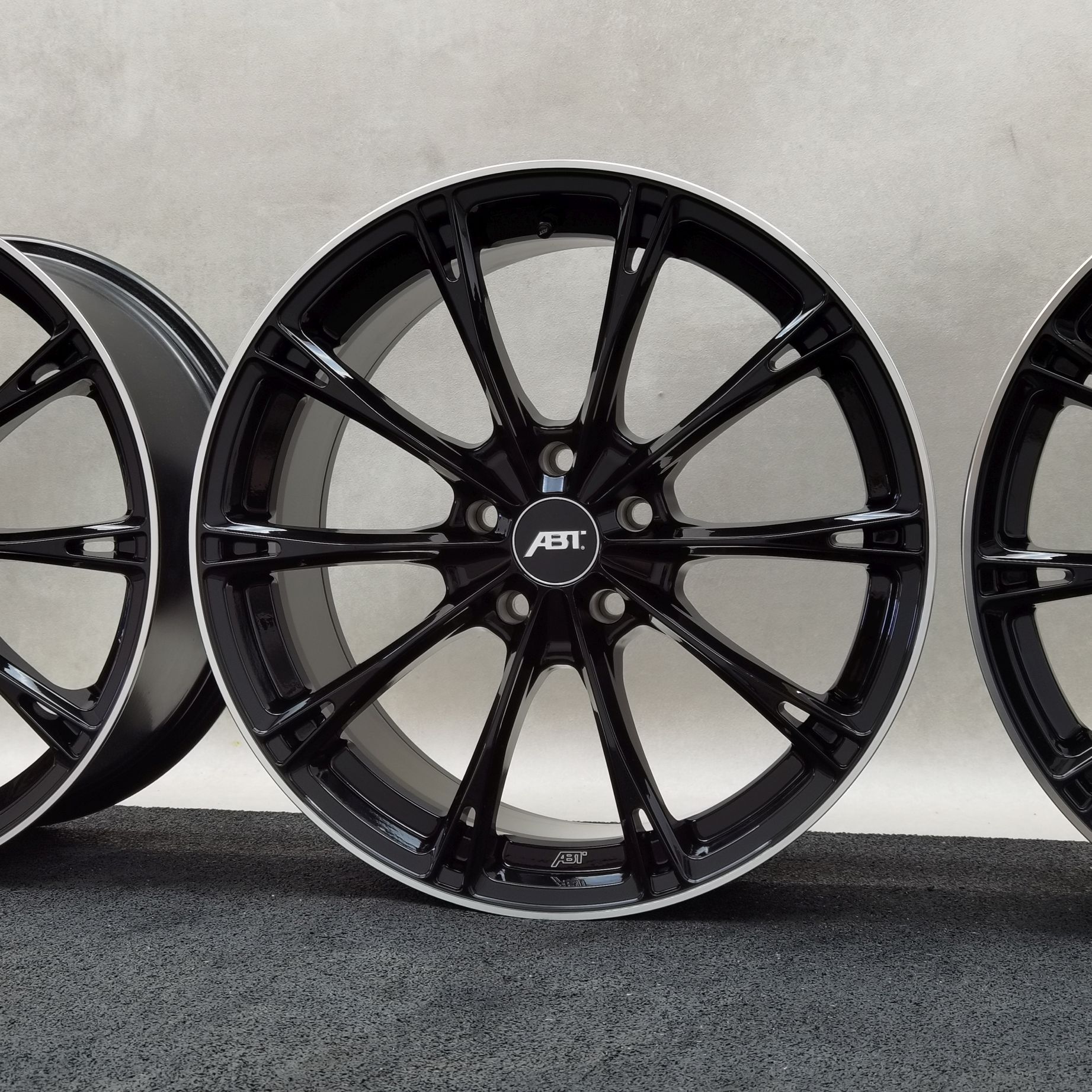 18 Zoll ABT Sportsline GR18 Glossy black, glanzgedreht Alufelgen – Bild 4
