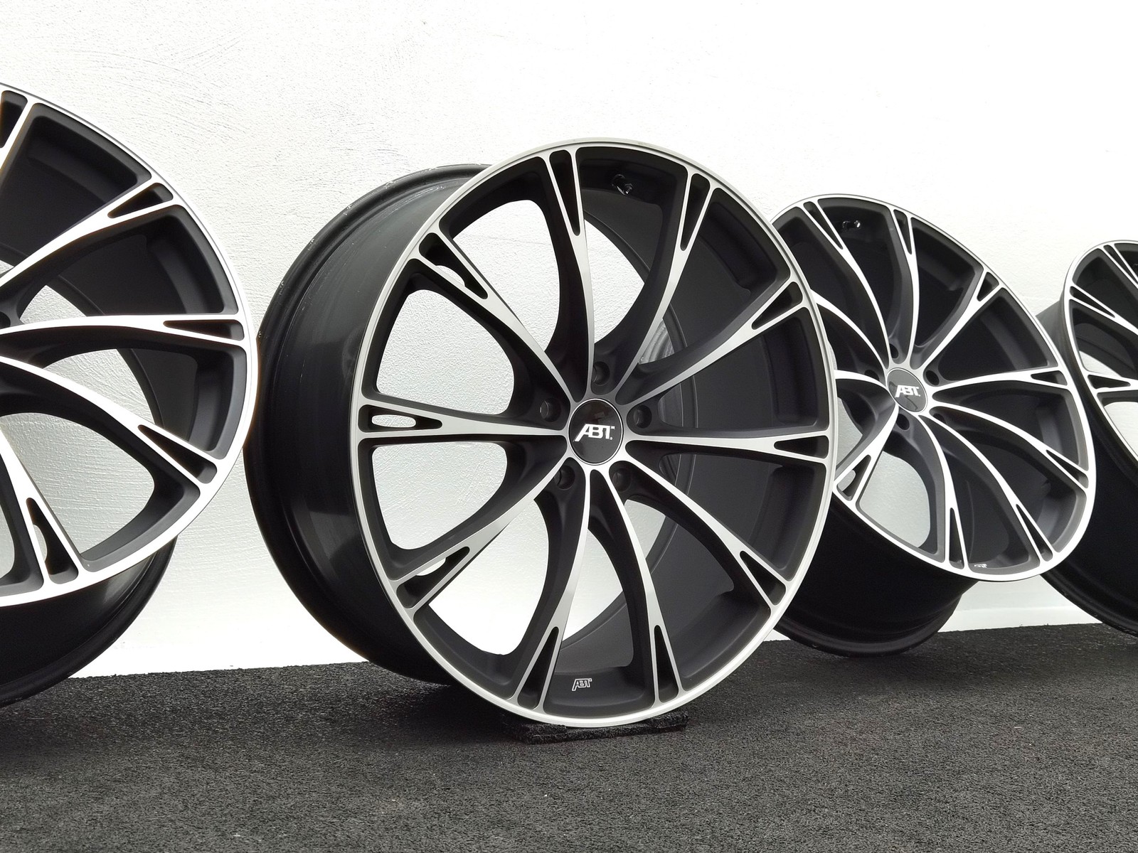 20 Zoll ABT Sportsline GR20 Matt black, glanzgedreht Alufelgen