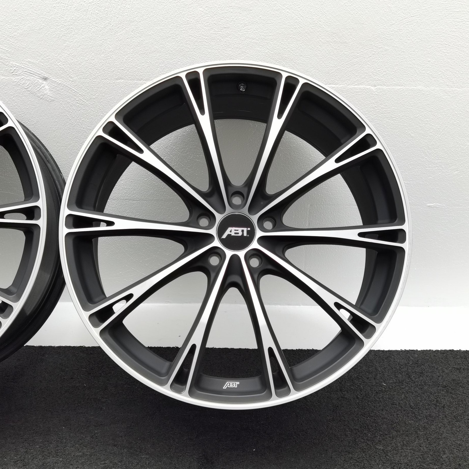 20 Zoll ABT Sportsline GR20 Matt black, glanzgedreht Alufelgen – Bild 5
