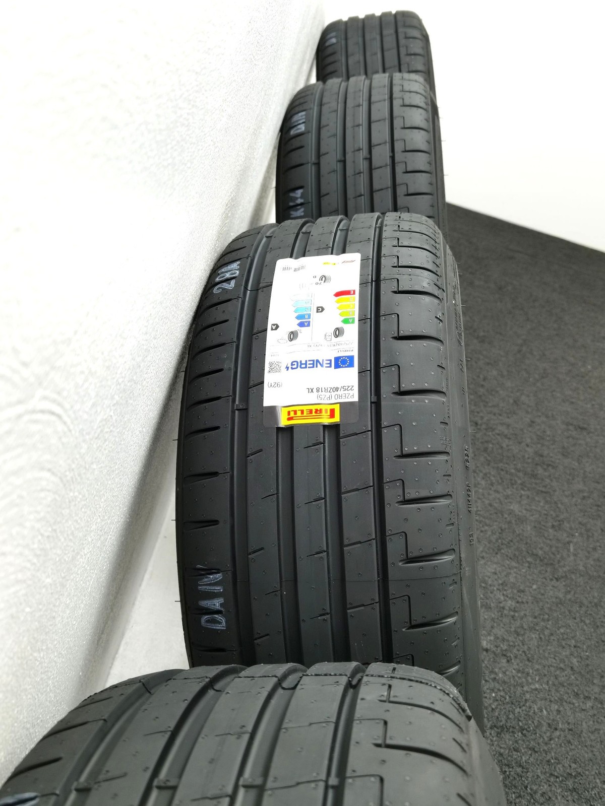 18 Zoll ABT Sportsline ER-C18 Matt black Sommerräder / Pirelli P Zero (PZ5) 225/40 R18 – Bild 5