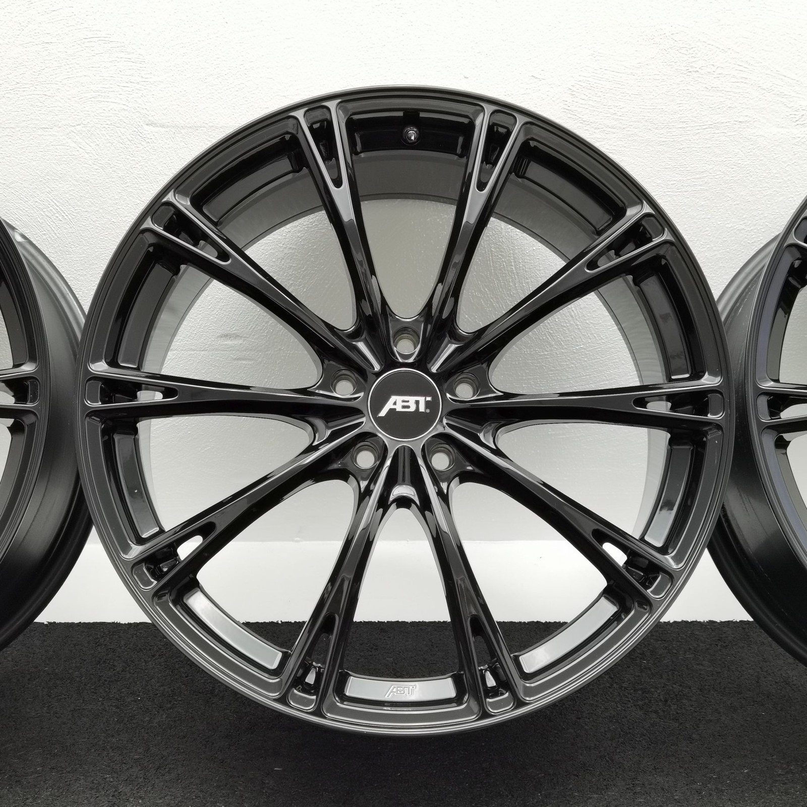 20 Zoll ABT Sportsline GR20 Glossy black Alufelgen – Bild 4