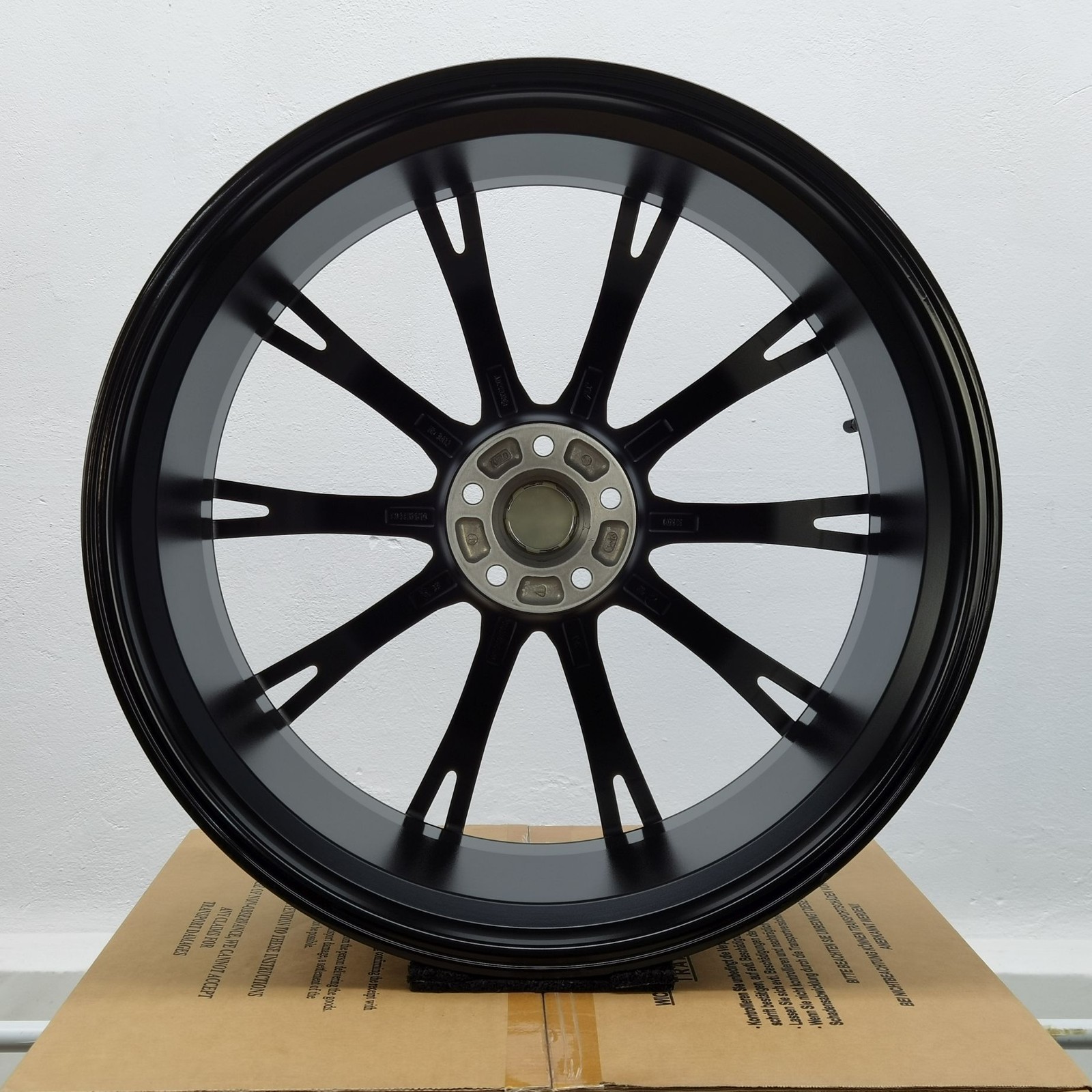 23 Zoll ABT Sportsline GR23 Glossy black Alufelgen – Bild 7