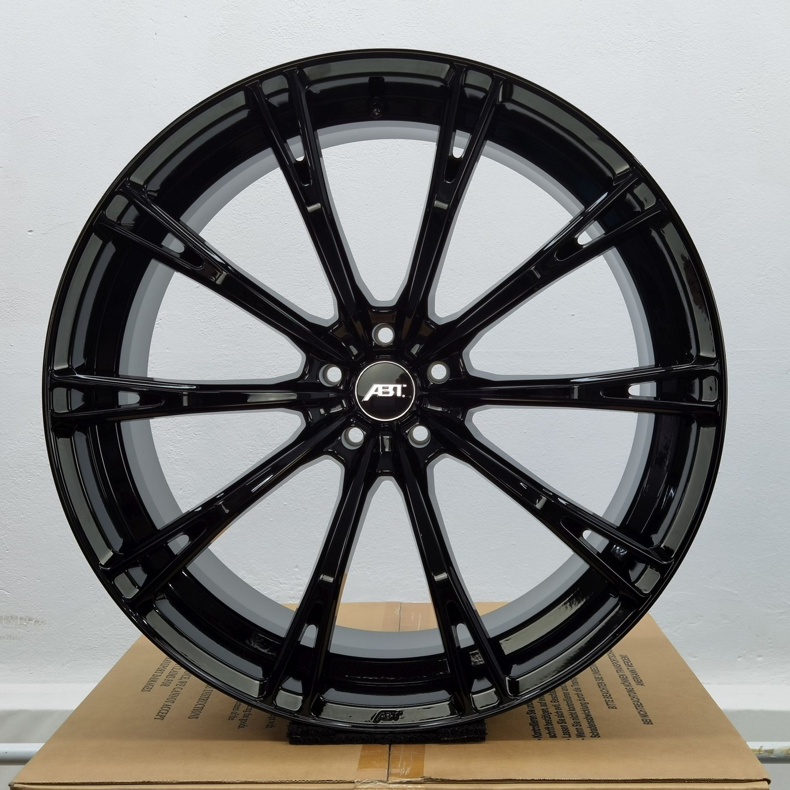23 Zoll ABT Sportsline GR23 Glossy black Alufelgen – Bild 4
