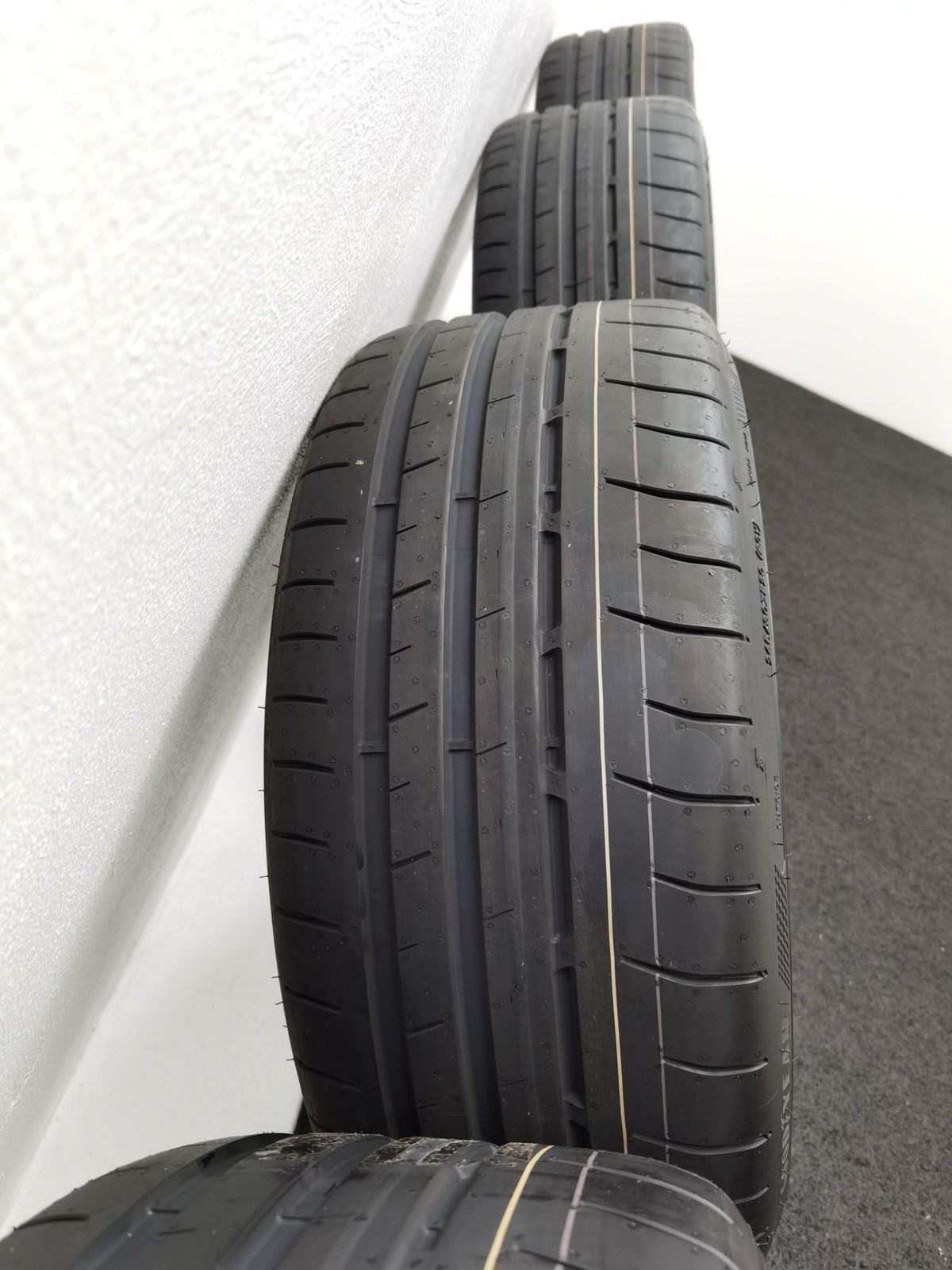 20 Zoll ABT Sportsline GR20 Glossy black Sommerräder / Goodyear Eagle F1 Supersport R 245/30 R20 – Bild 2
