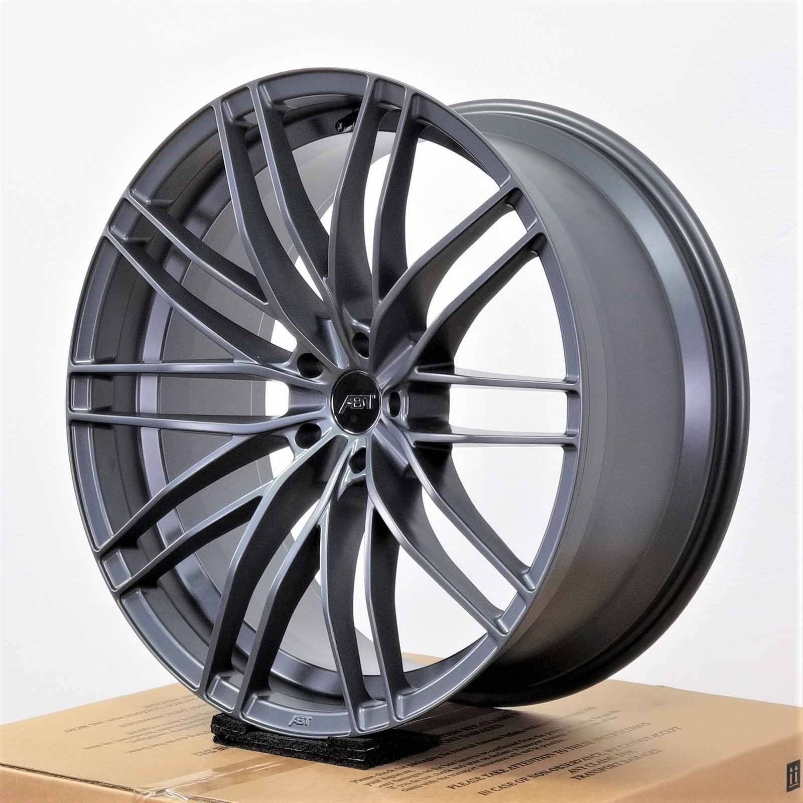 22 Zoll ABT Sportsline HR22 Dark smoke Alufelgen – Bild 4