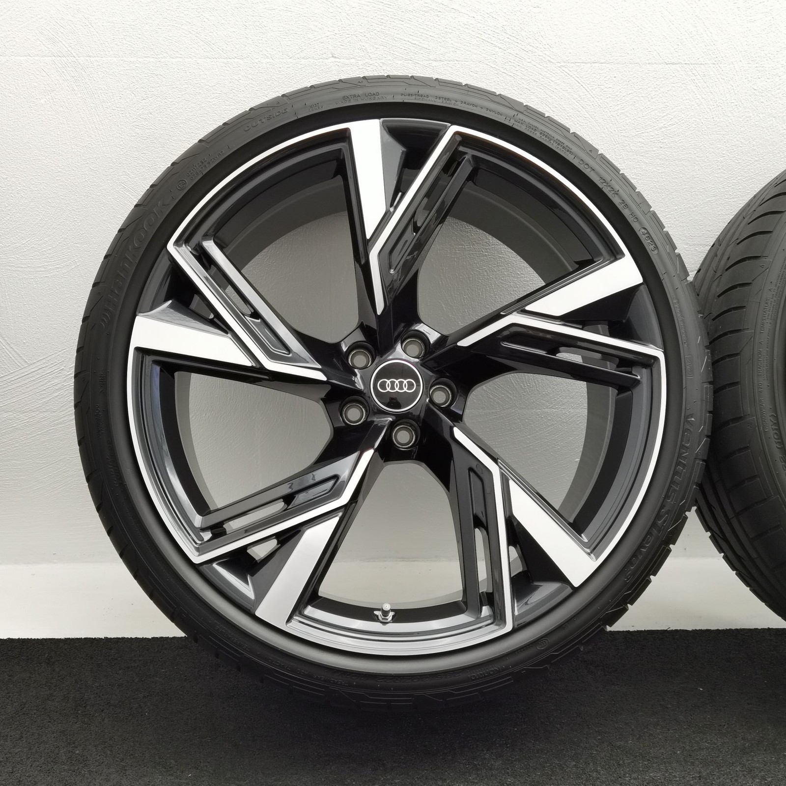 22 Zoll Audi 5-V-Speichen-Trapez Anthrazit glänzend, glanzgedreht Sommerräder / Hankook Ventus S1 evo3 (soundabsorber) (AO) 285/30 R22 – Bild 3