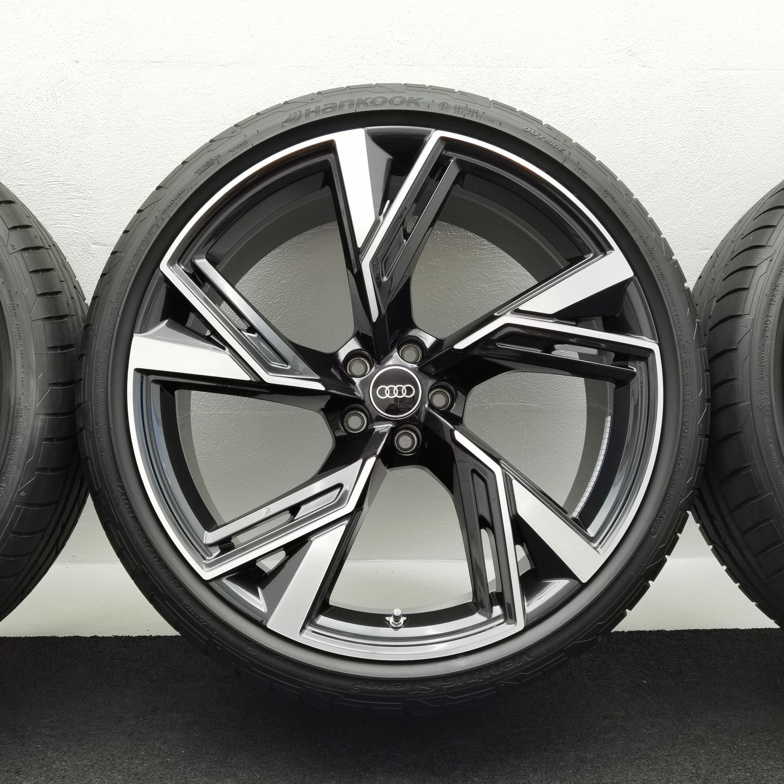 22 Zoll Audi 5-V-Speichen-Trapez Anthrazit glänzend, glanzgedreht Sommerräder / Hankook Ventus S1 evo3 (soundabsorber) (AO) 285/30 R22 – Bild 6