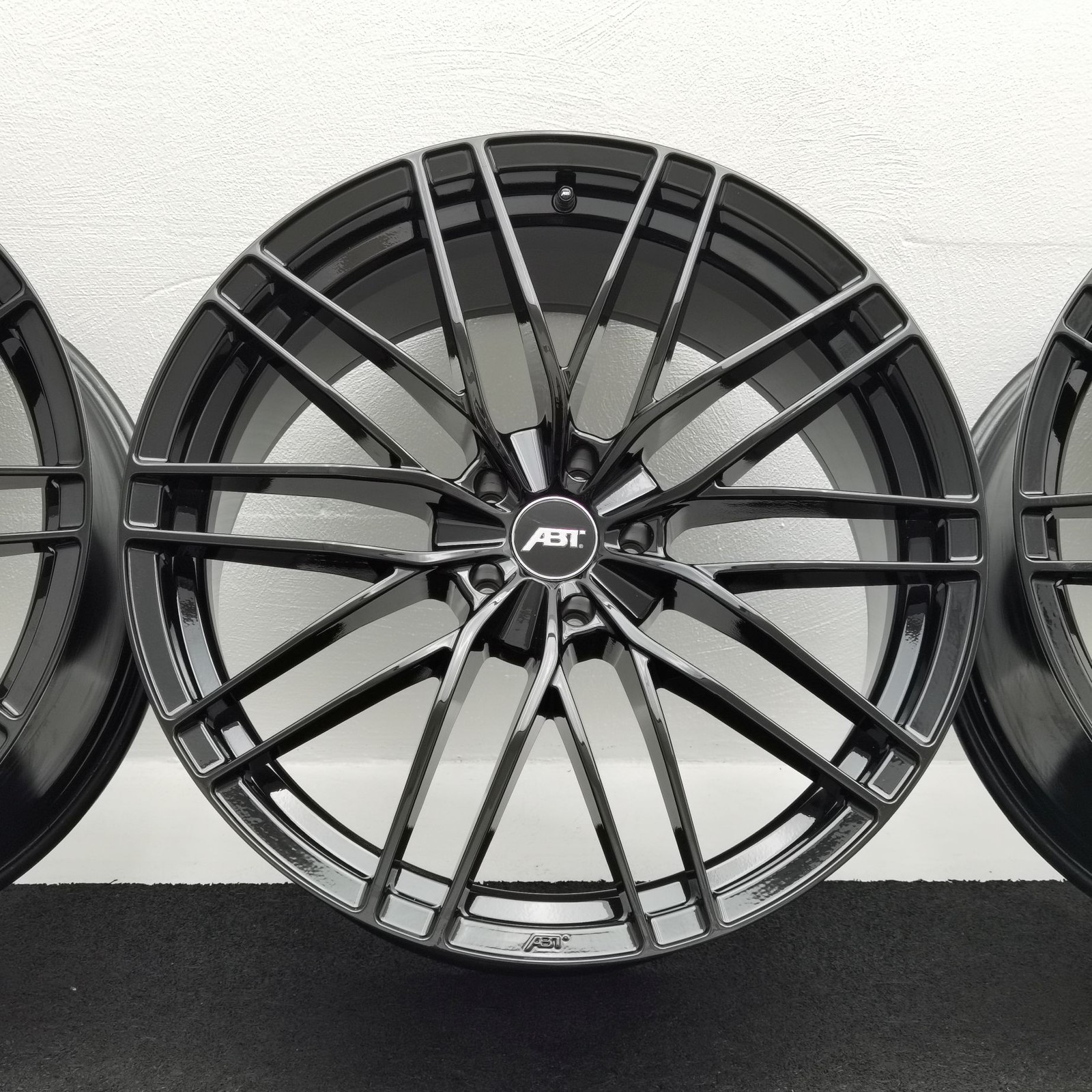 21 Zoll ABT Sportsline HR21 Glossy black Alufelgen – Bild 3