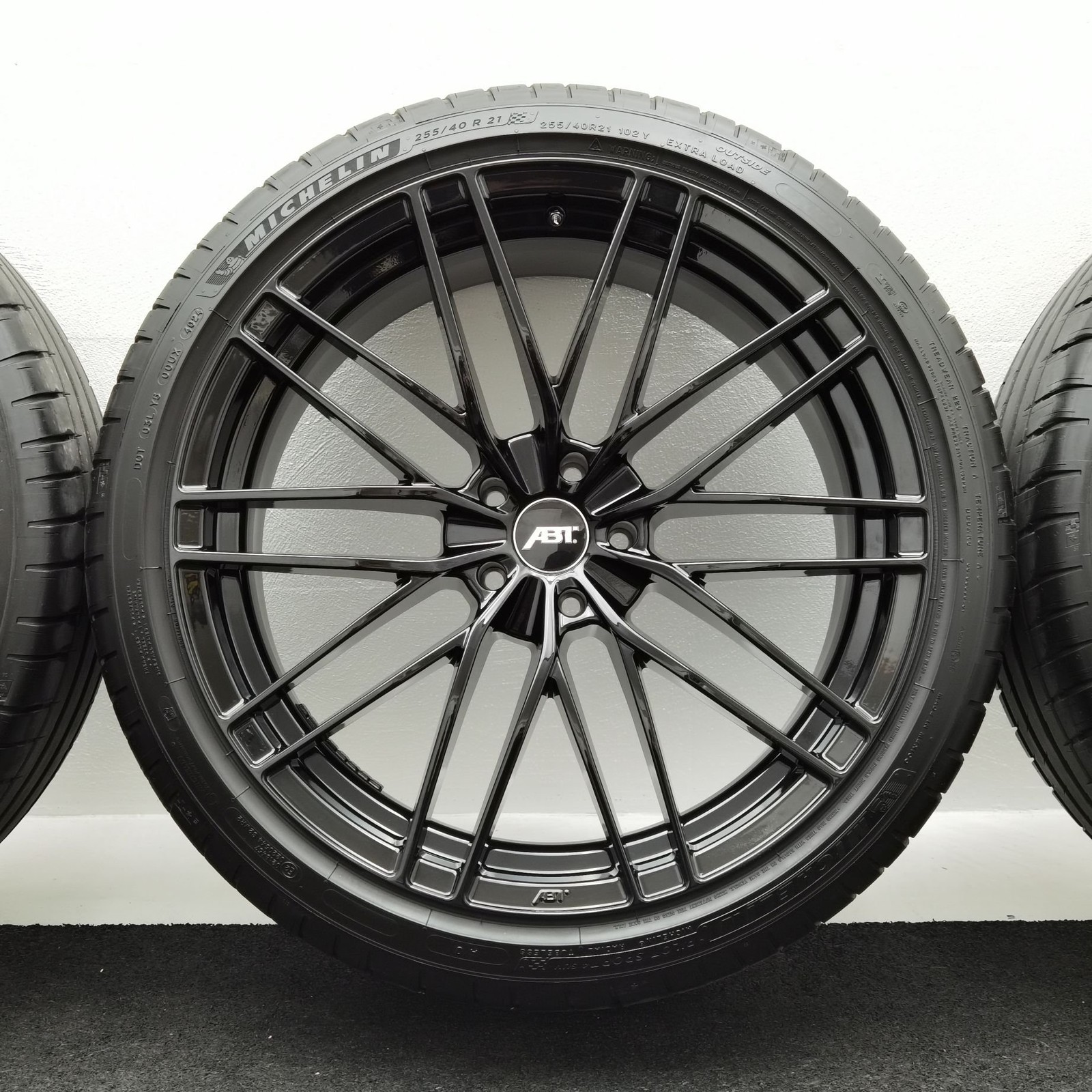 21 Zoll ABT Sportsline HR21 Glossy black Sommerräder / Michelin Pilot Sport 4 SUV 255/40 R21 – Bild 7