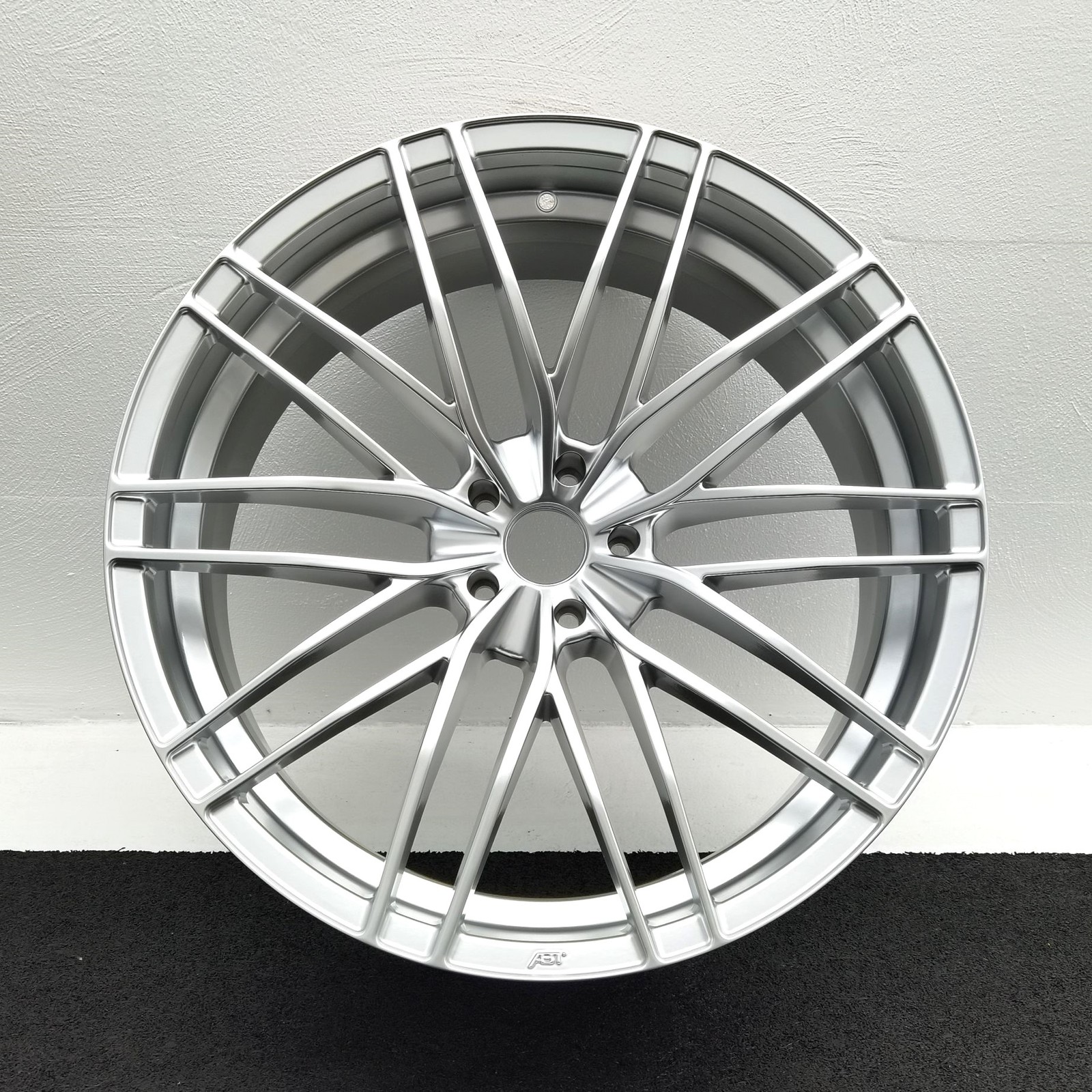 22 Zoll ABT Sportsline HR22 Shadow silver Alufelge – Bild 1
