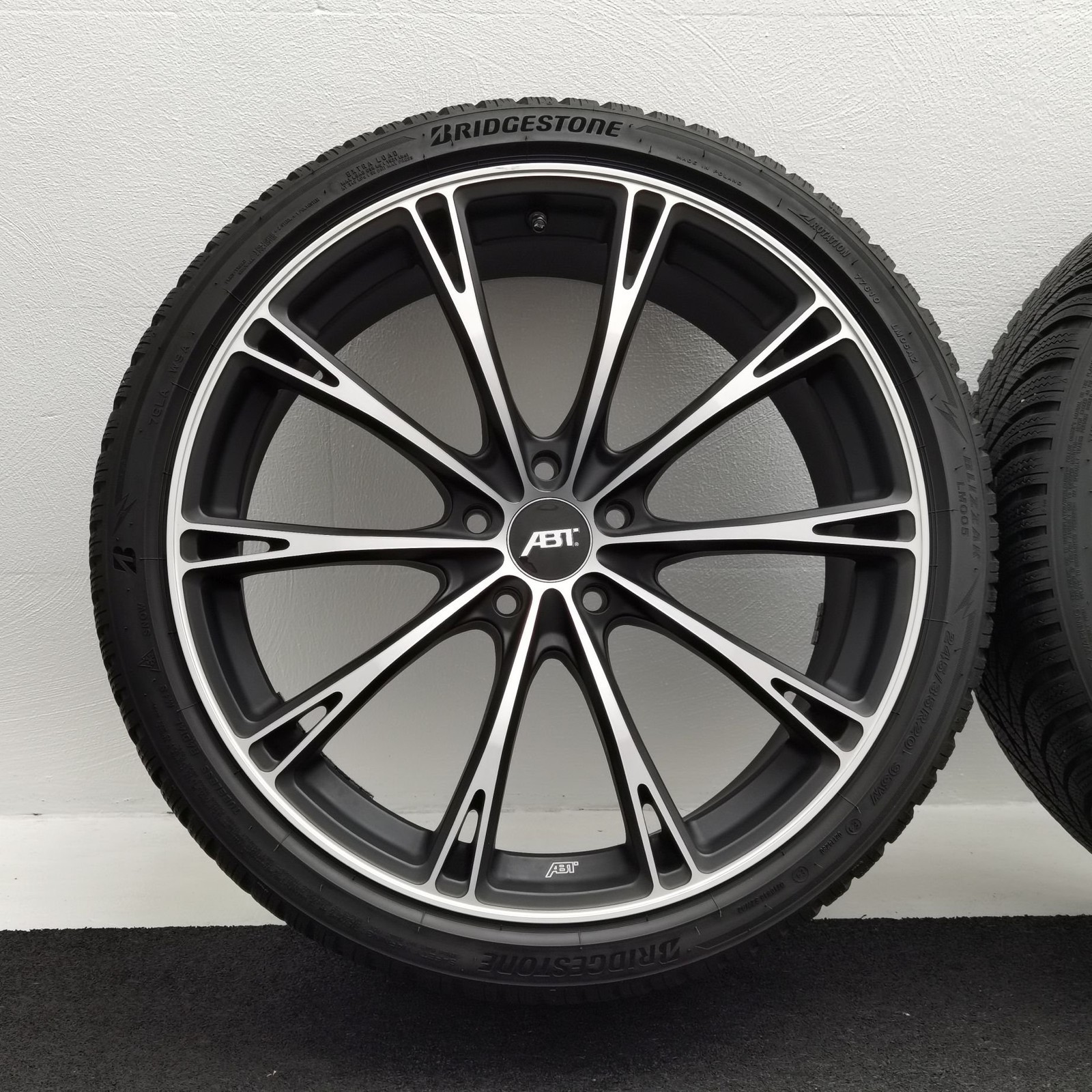 20 Zoll ABT Sportsline GR20 Matt black, glanzgedreht Winterräder / Bridgestone Blizzak LM005 245/35 R20 – Bild 3