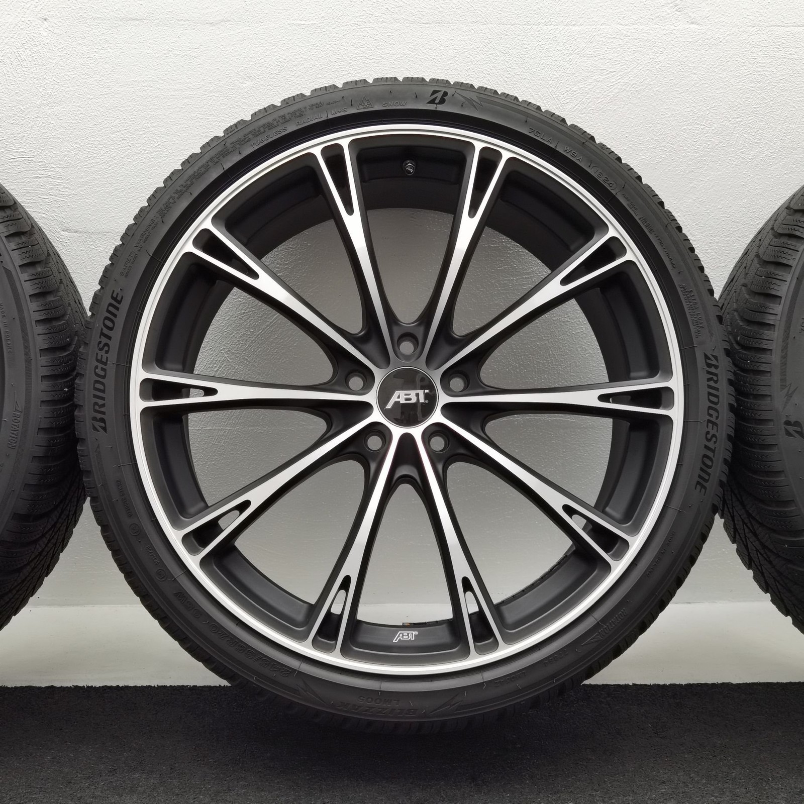 20 Zoll ABT Sportsline GR20 Matt black, glanzgedreht Winterräder / Bridgestone Blizzak LM005 245/35 R20 – Bild 7