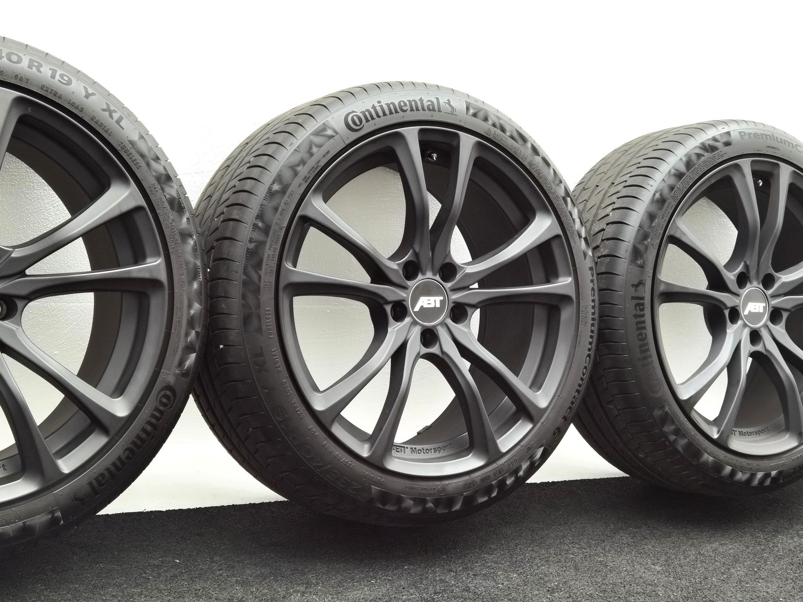 19 Zoll ABT Sportsline ER-C19 Matt black Sommerräder / Continental SportContact 6 235/40 R19 – Bild 1