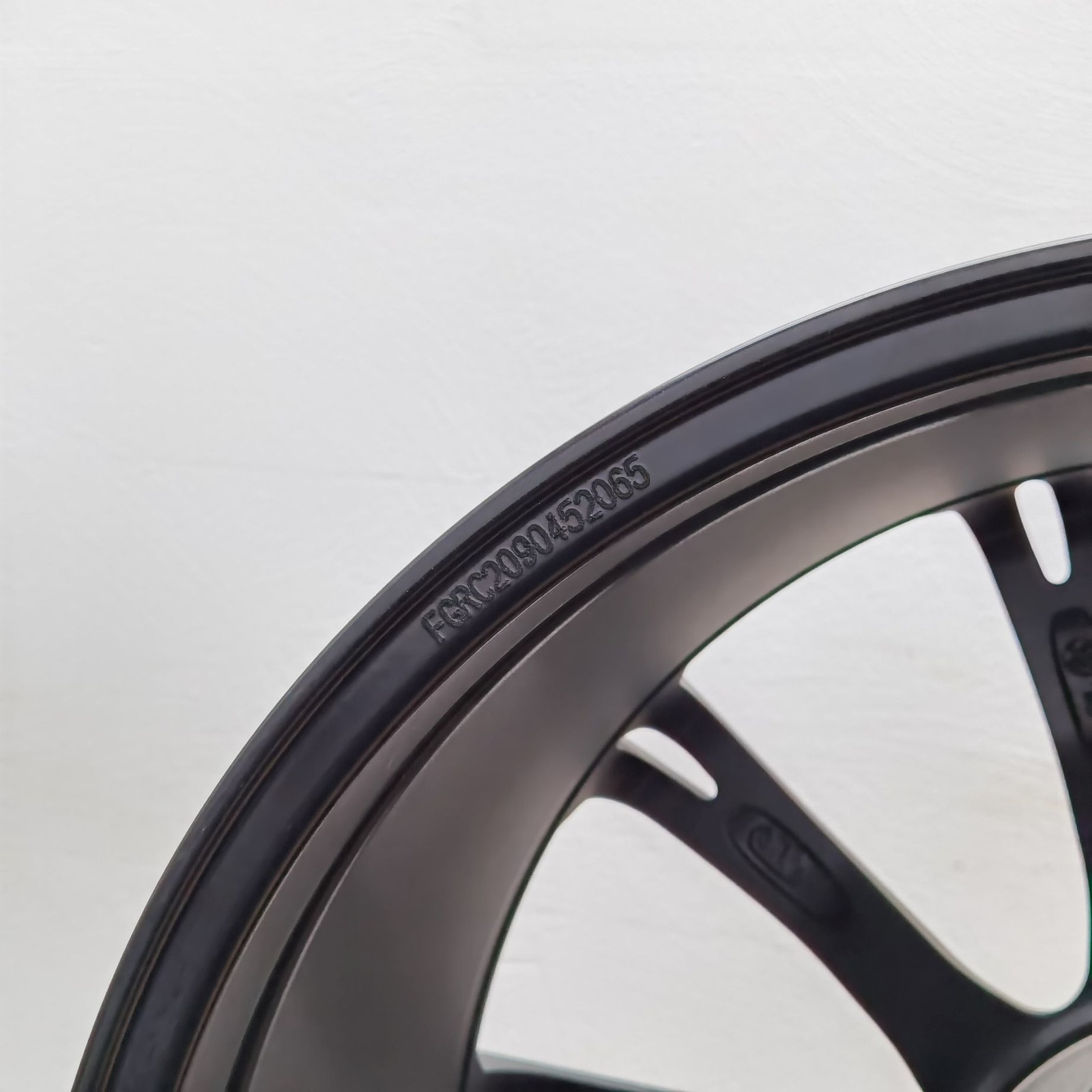 20 Zoll ABT Sportsline GR20 Matt black, glanzgedreht Alufelge – Bild 4