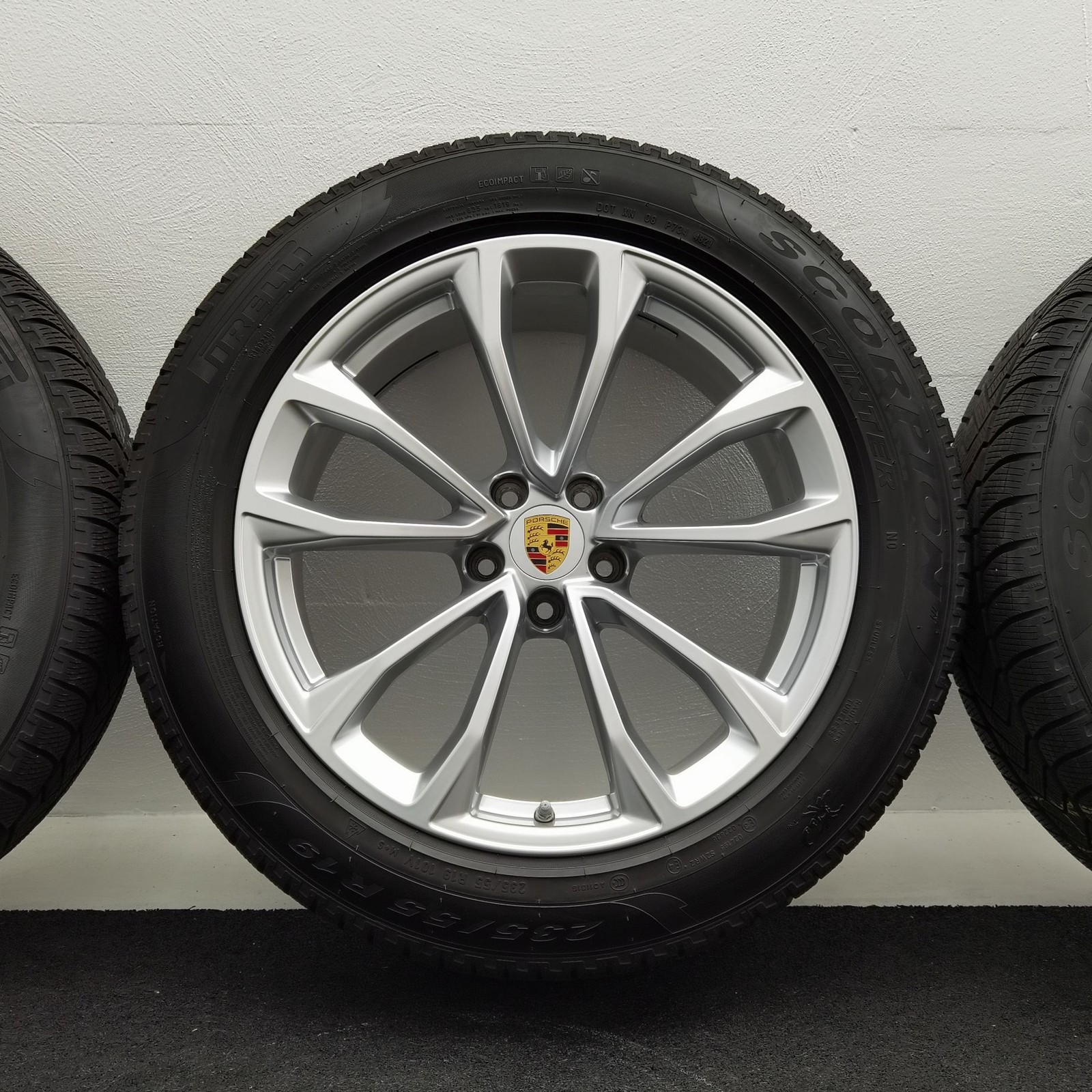 19 Zoll Porsche Design Rad Silber Winterräder / Pirelli Scorpion Winter 235/55 R19 – Bild 5