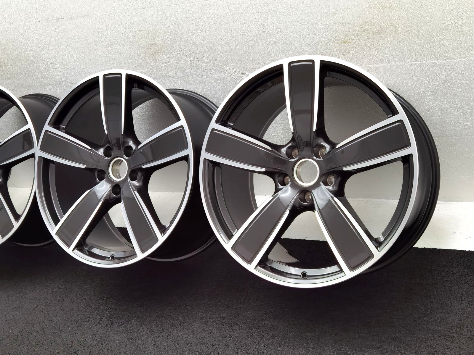 22 Zoll Porsche Sport Classic Schwarz glänzend Alufelgen – Bild 3