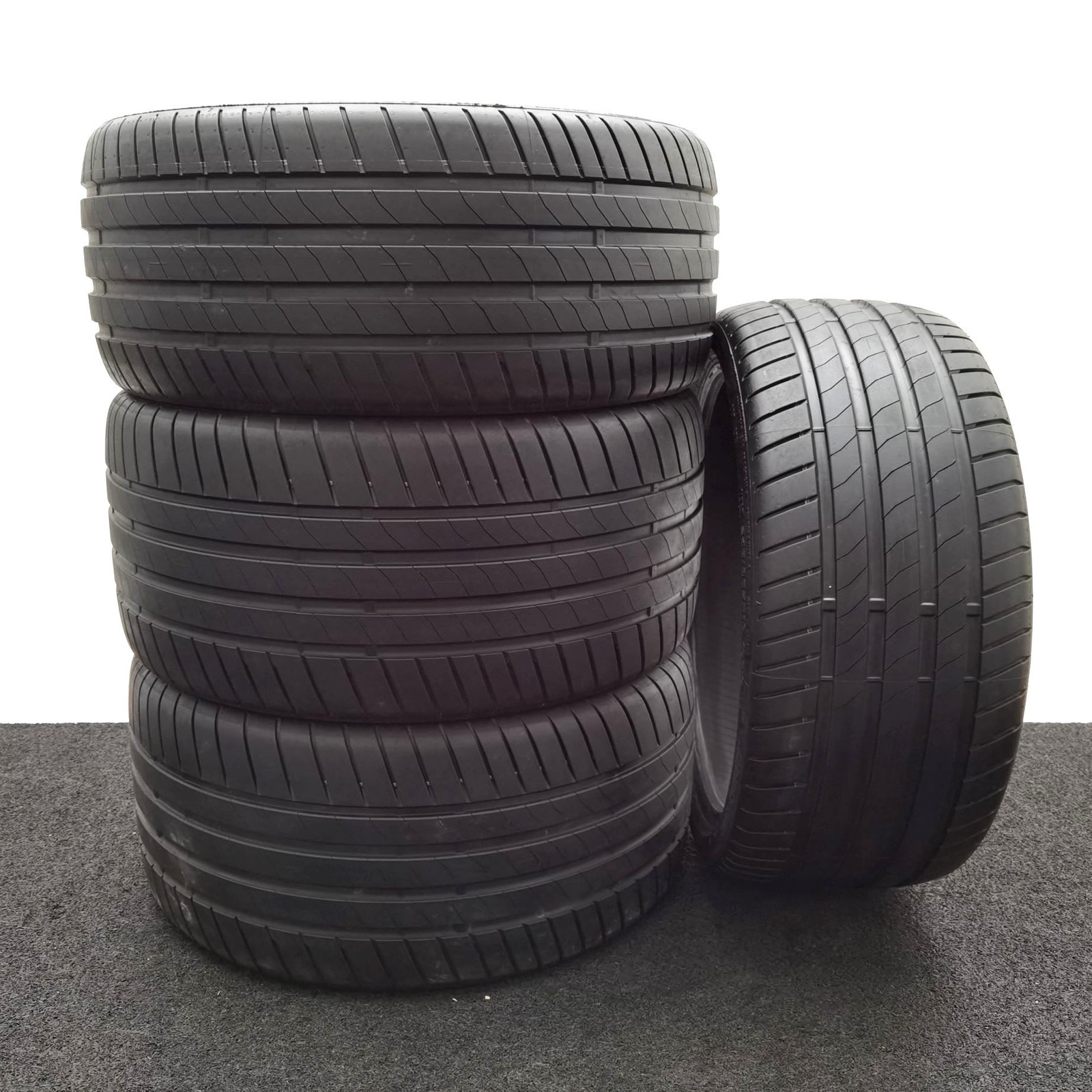 Bridgestone Potenza Sport R01 265/30 R19 Sommerreifen
