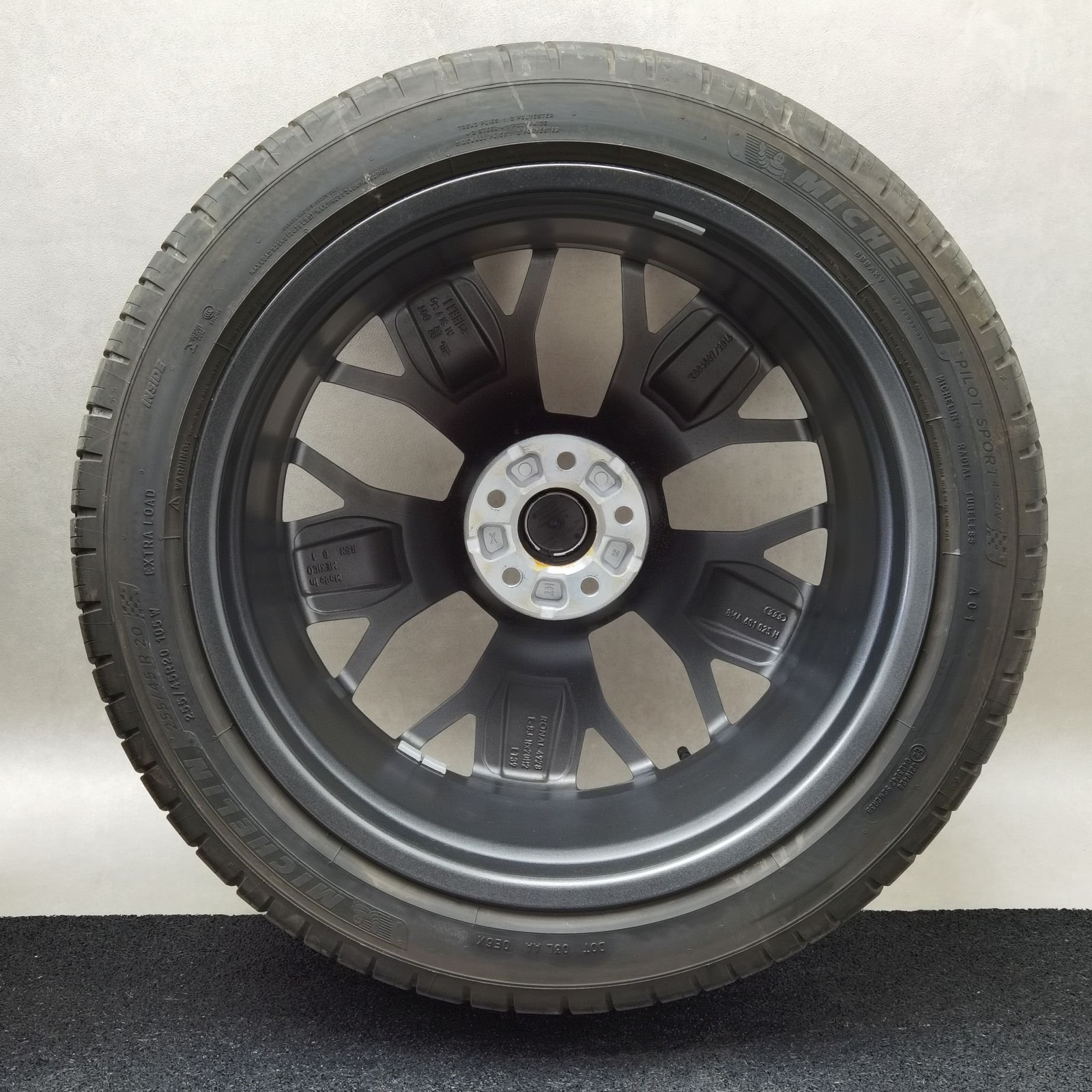 20 Zoll Audi 5-Doppel-Y-Speichen Graphitgrau, glanzgedreht Sommerräder / Michelin Pilot Sport 4 SUV 255/45 R20 – Bild 7