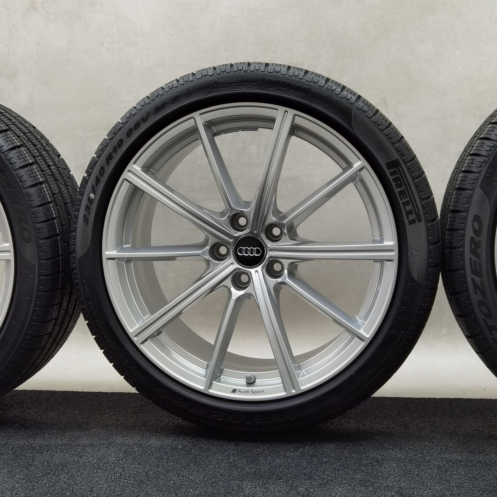19 Zoll Audi 10-Speichen-Stern Silber Winterräder / Pirelli Winter 240 Sottozero Serie II 235/40 R19 – Bild 5