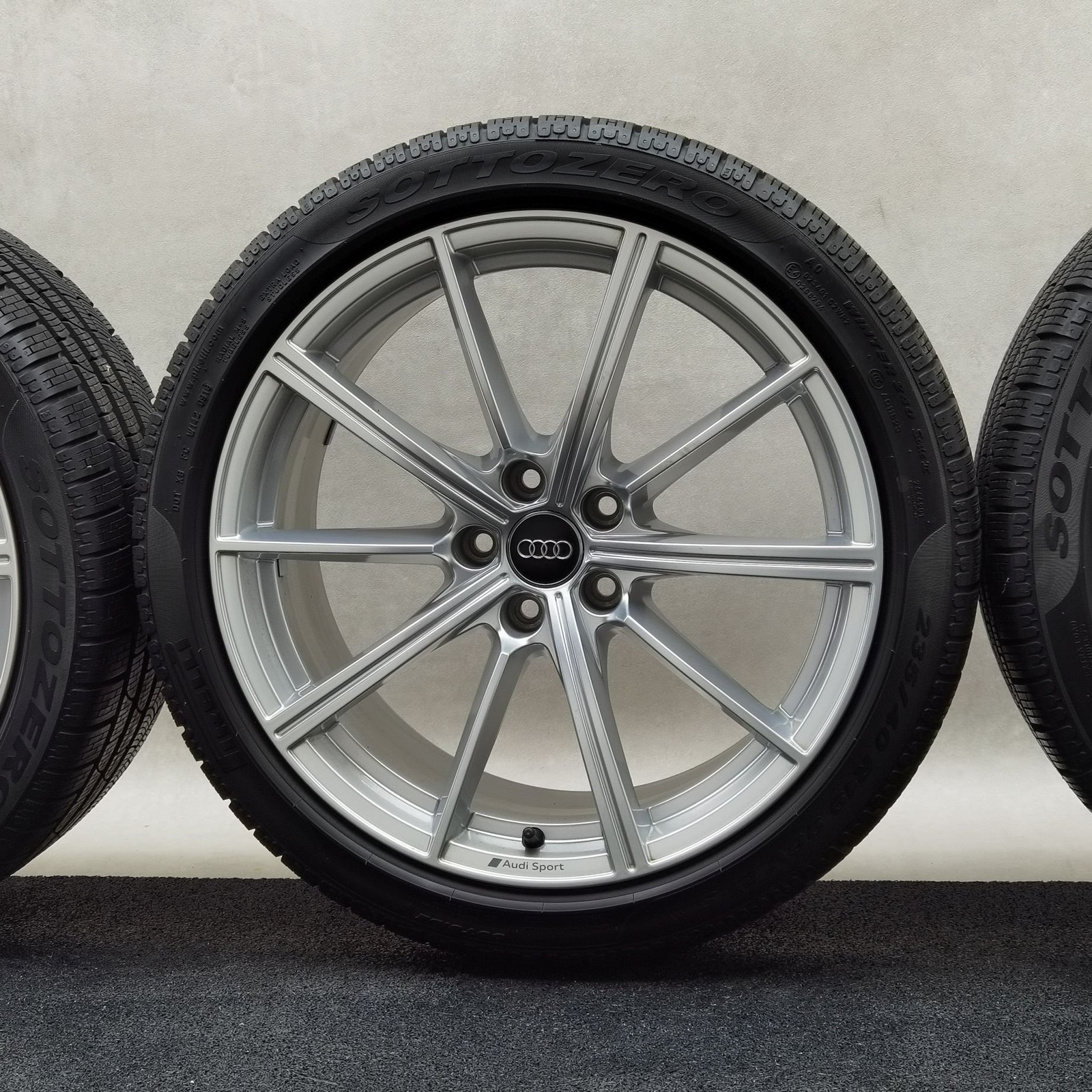 19 Zoll Audi 10-Speichen-Stern Silber Winterräder / Pirelli Winter 240 Sottozero Serie II 235/40 R19 – Bild 5