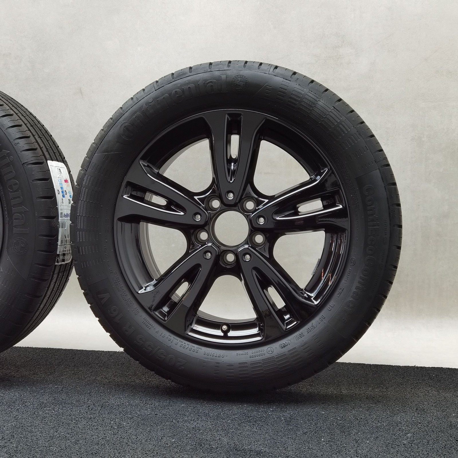 16 Zoll Mercedes-Benz 5-Doppelspeichen Schwarz glänzend Sommerräder / Continental ContiEcoContact 5 MO 205/55 R16 – Bild 7