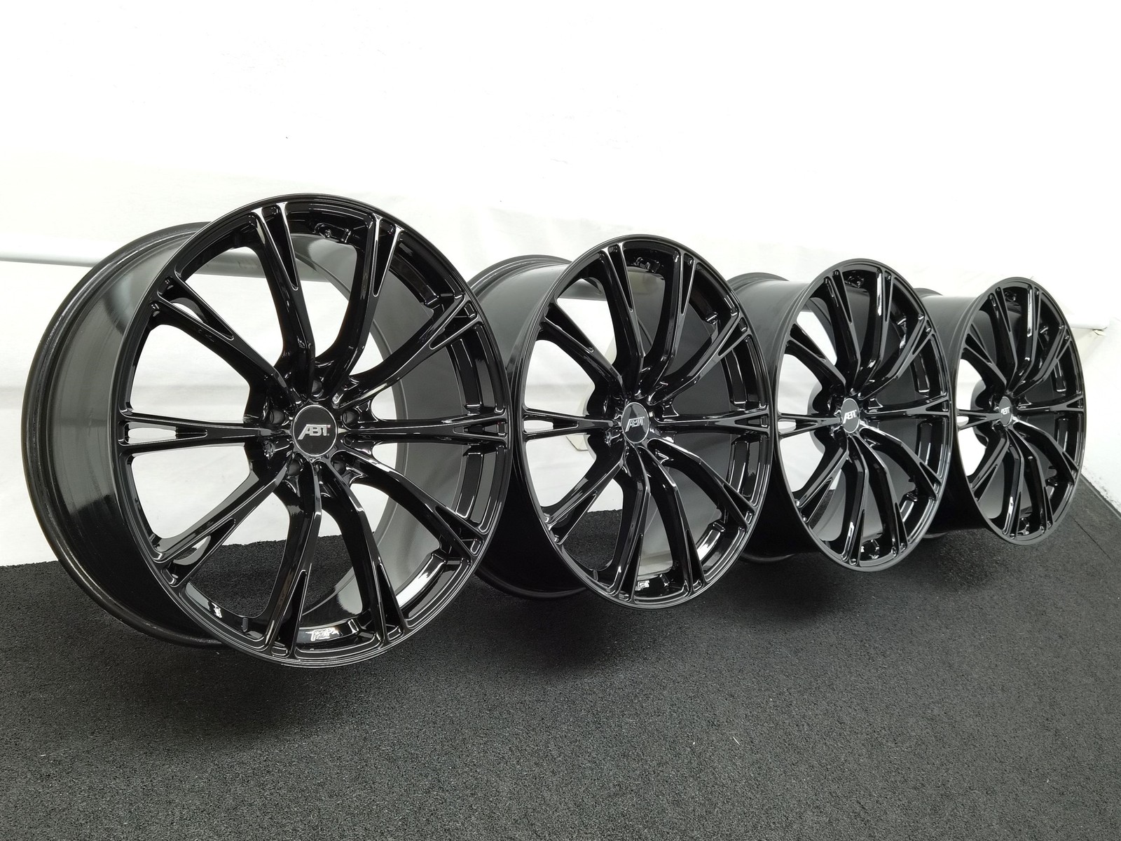 21 Zoll ABT Sportsline GR21 Glossy black Alufelgen – Bild 3