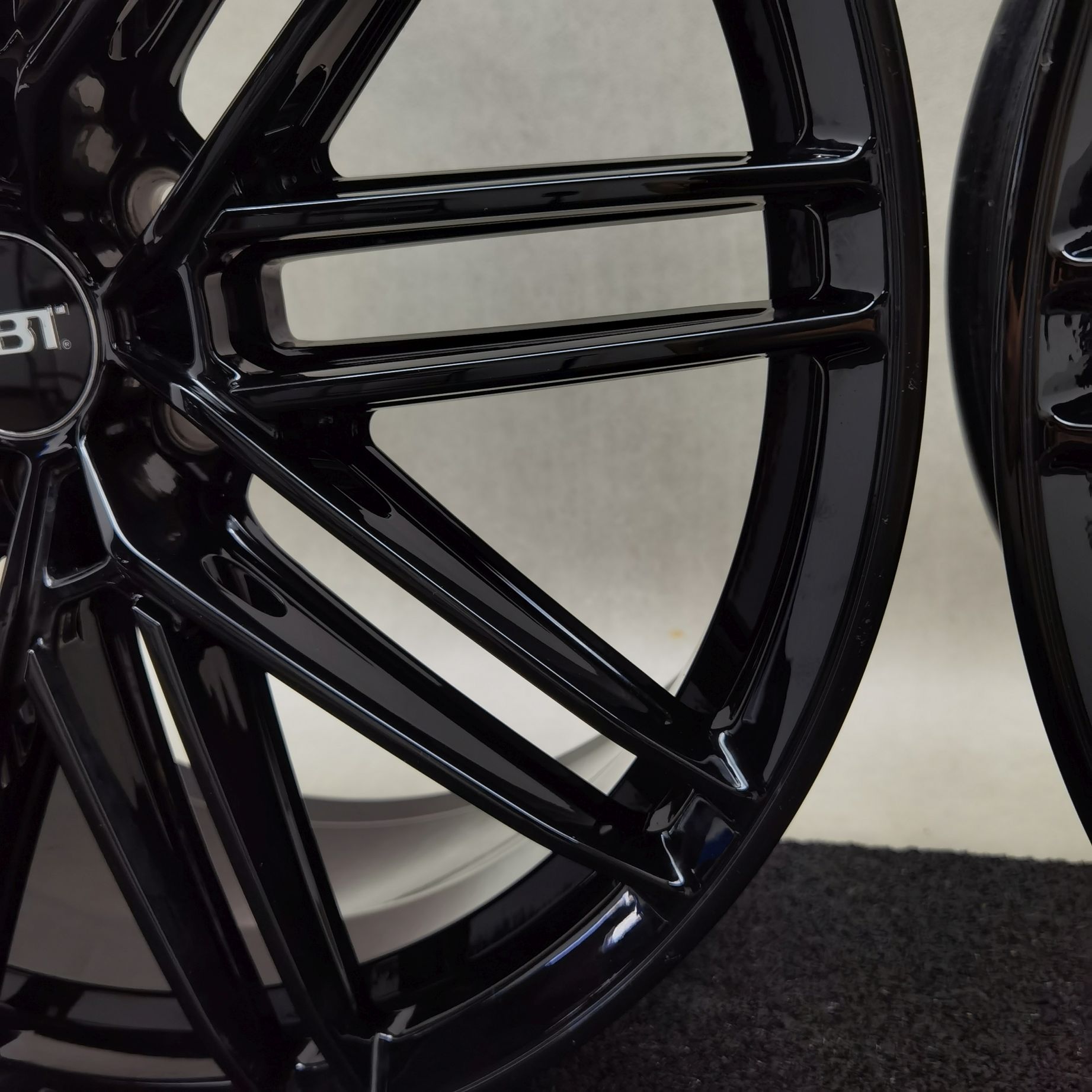 20 Zoll ABT Sportsline HR20 Glossy black Alufelgen – Bild 6