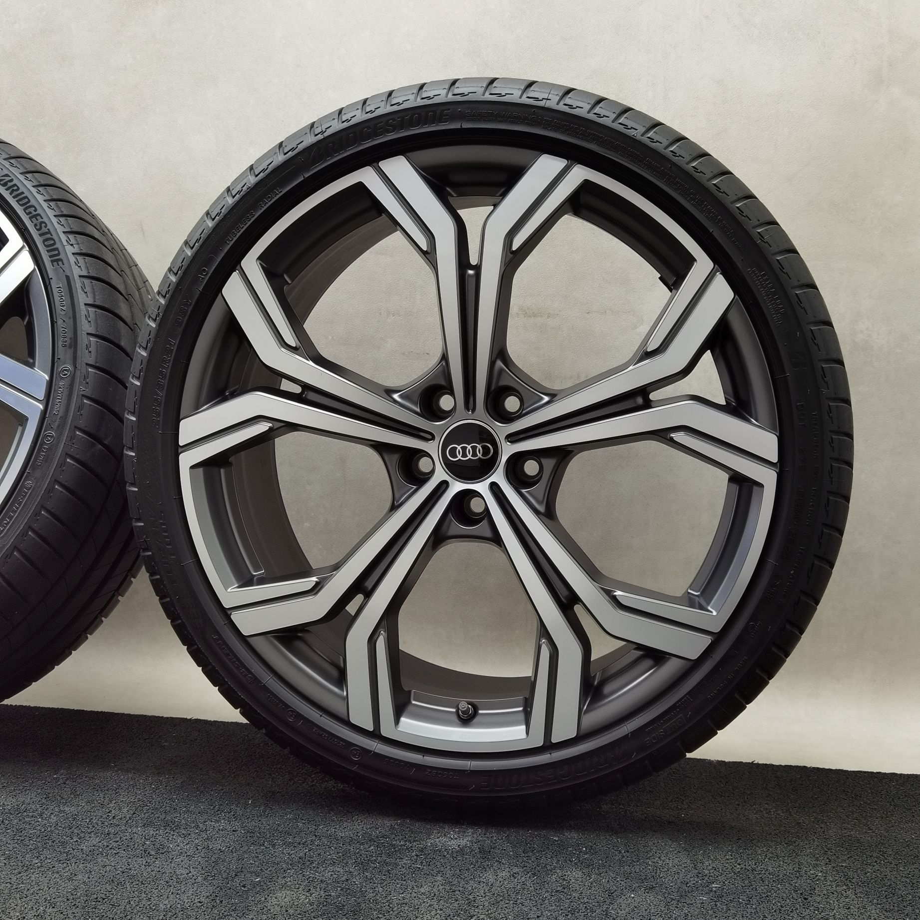 21 Zoll Audi 5-Doppelspeichen Grau Sommerräder / Bridgestone Turanza T005 B-Silent AO 255/35 R21 – Bild 7
