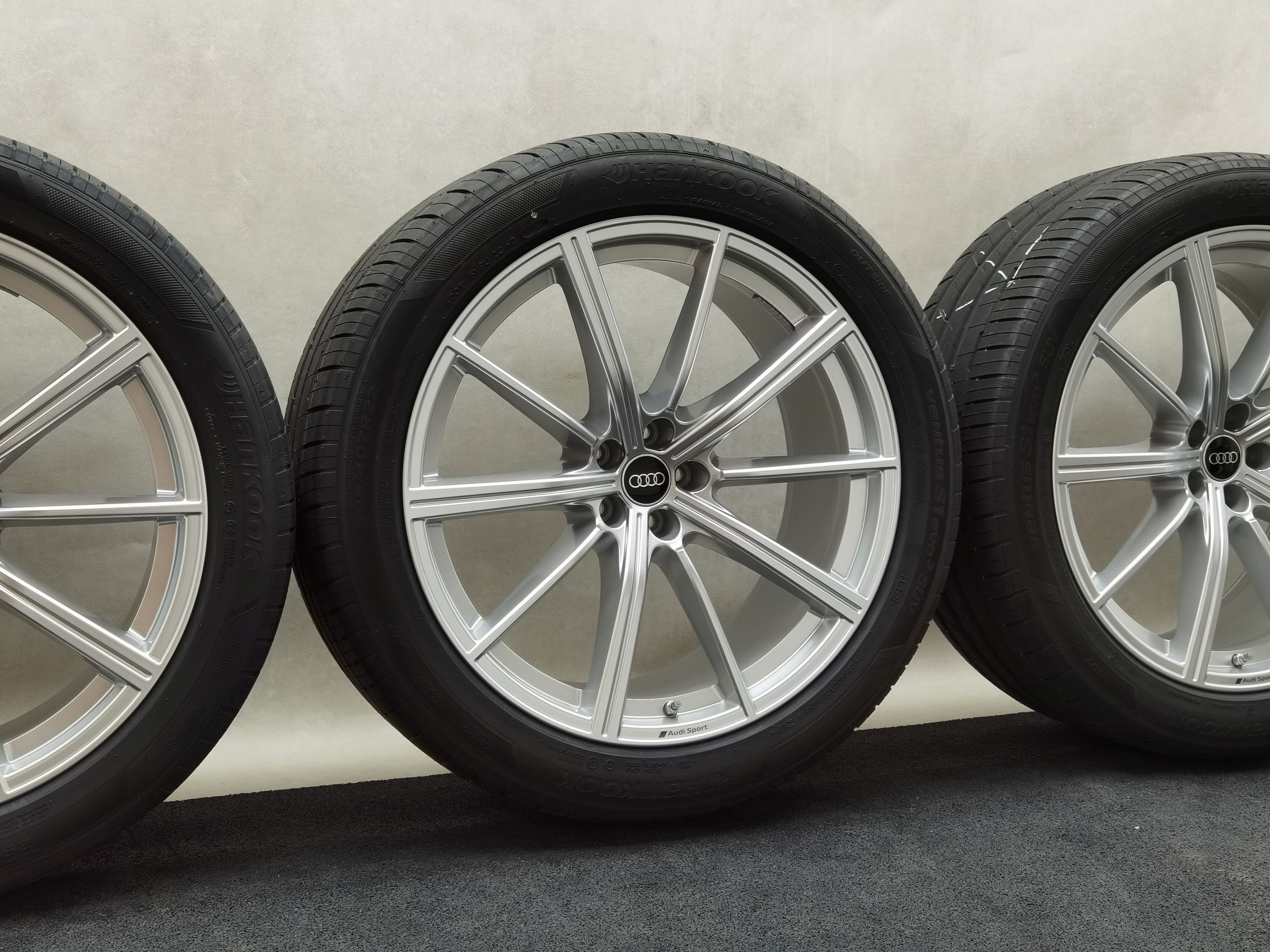 22 Zoll Audi 10-Speichen-Stern Silber Sommerräder / Hankook Ventus S1 evo3 SUV (K127A) 295/40 R22