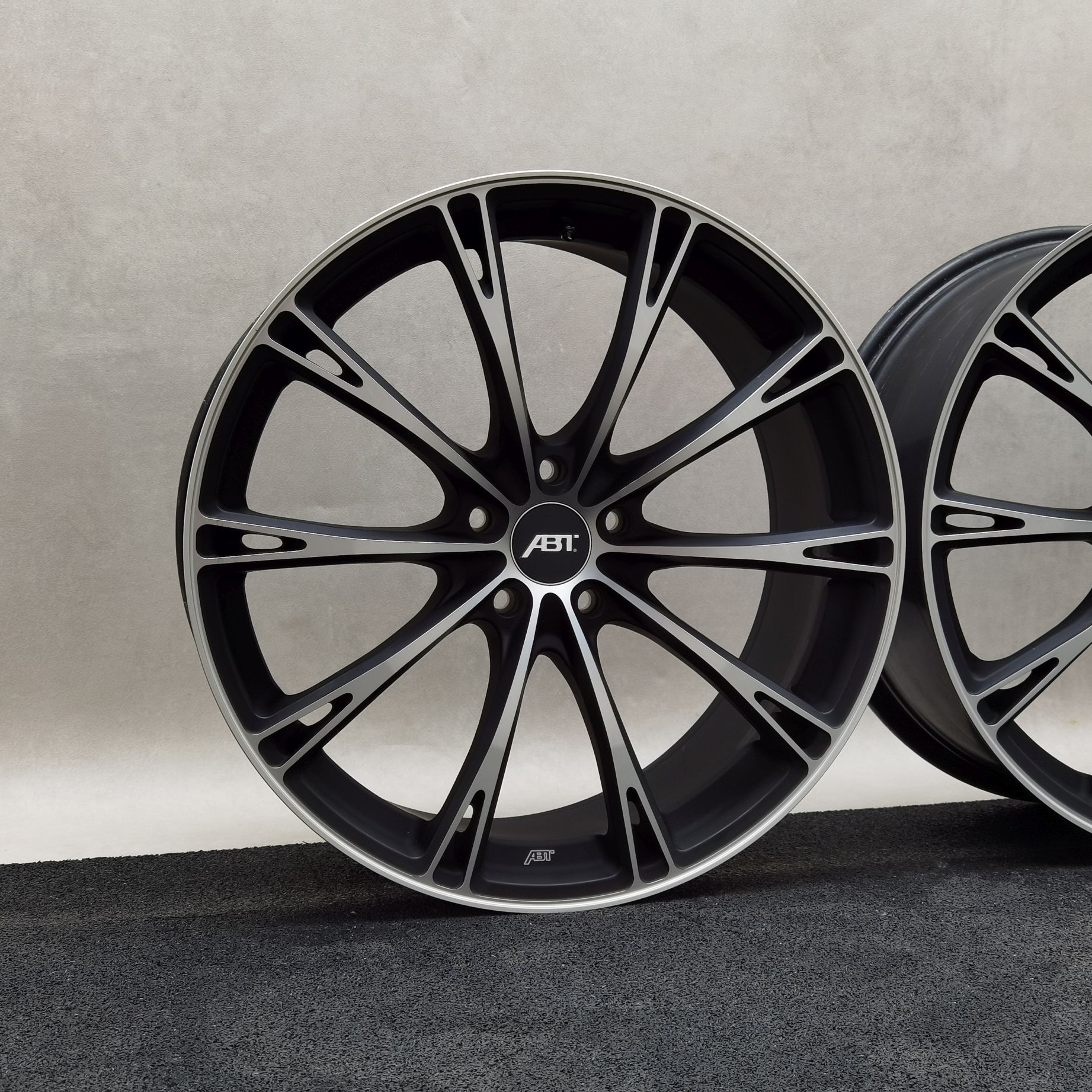 20 Zoll ABT Sportsline GR20 Matt black, glanzgedreht Alufelgen – Bild 2