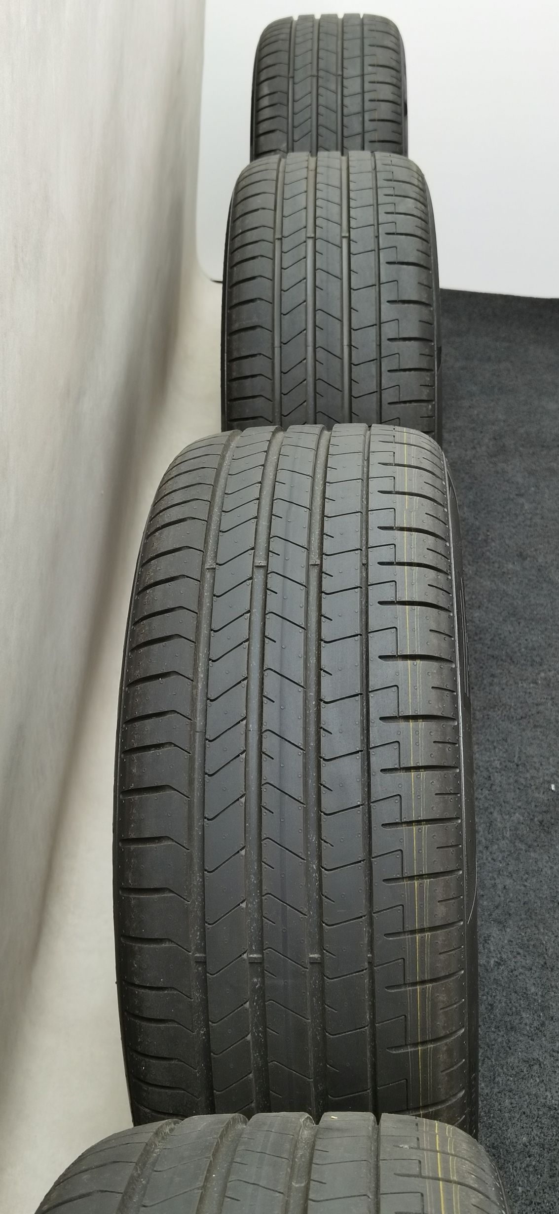 20 Zoll Audi 5-Doppel-Y-Speichen Graphitgrau, glanzgedreht Sommerräder / Pirelli P-Zero (PZ4) R1 255/45 R20 – Bild 2