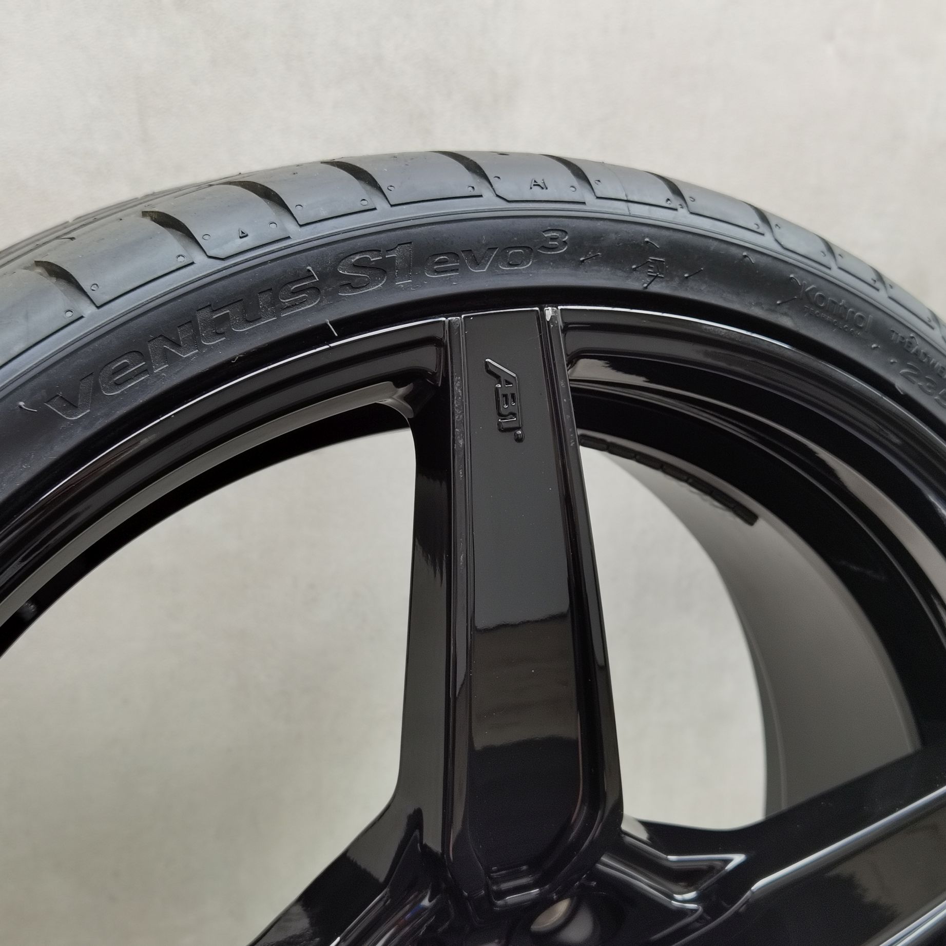 20 Zoll ABT Sportsline Prime Glossy black Sommerräder / Hankook Ventus S1 evo3 (K127) 235/30 R20 – Bild 7