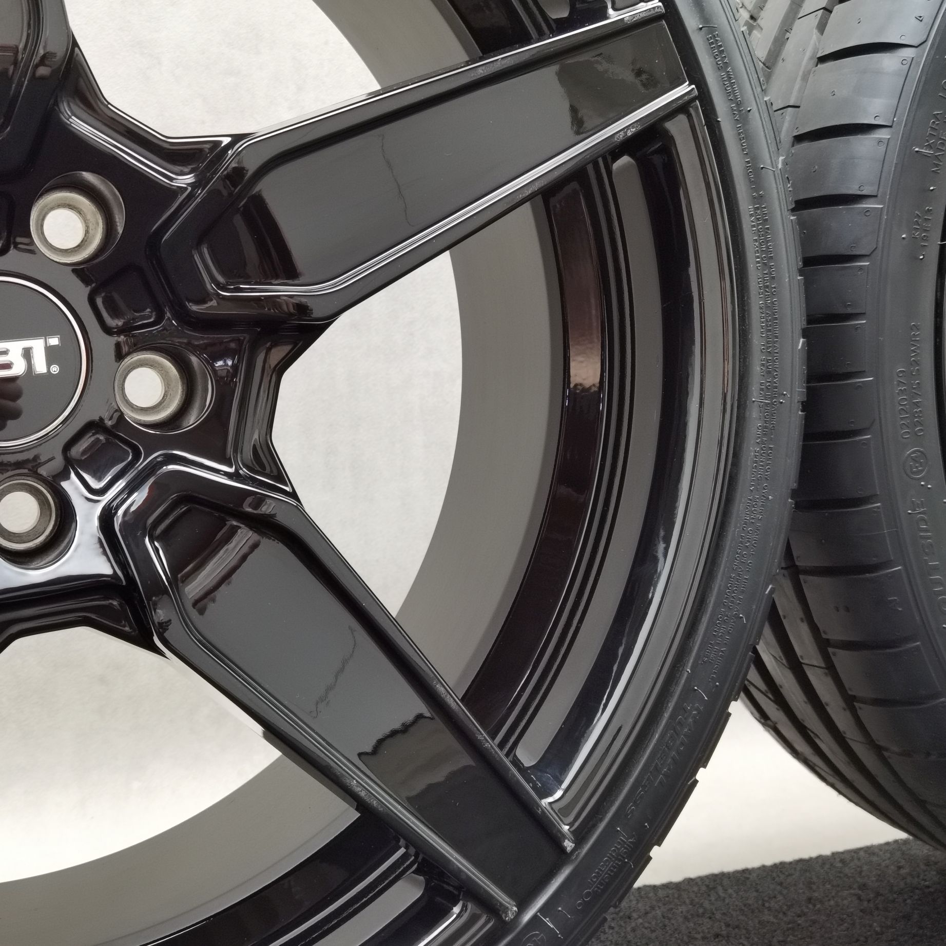 20 Zoll ABT Sportsline Prime Glossy black Sommerräder / Hankook Ventus S1 evo3 (K127) 235/30 R20 – Bild 10