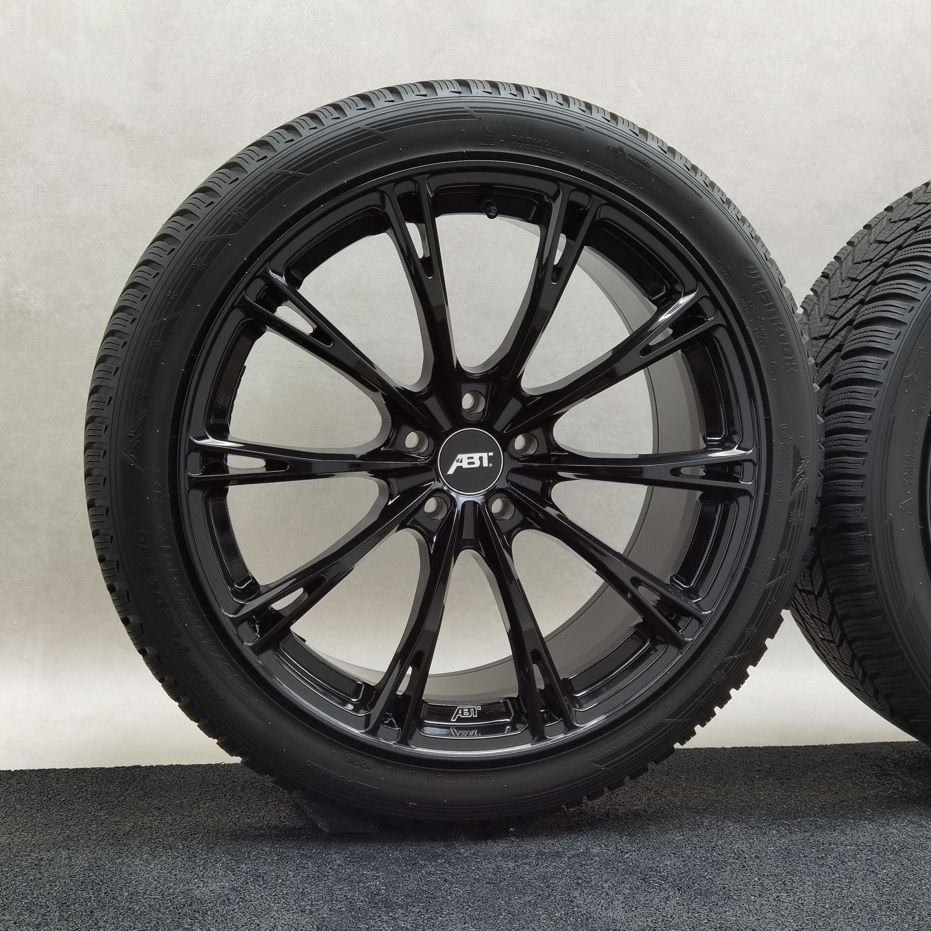 20 Zoll ABT Sportsline GR20 Glossy black Winterräder / Hankook Winter i*cept evo3 (W330) 255/40 R20 – Bild 3