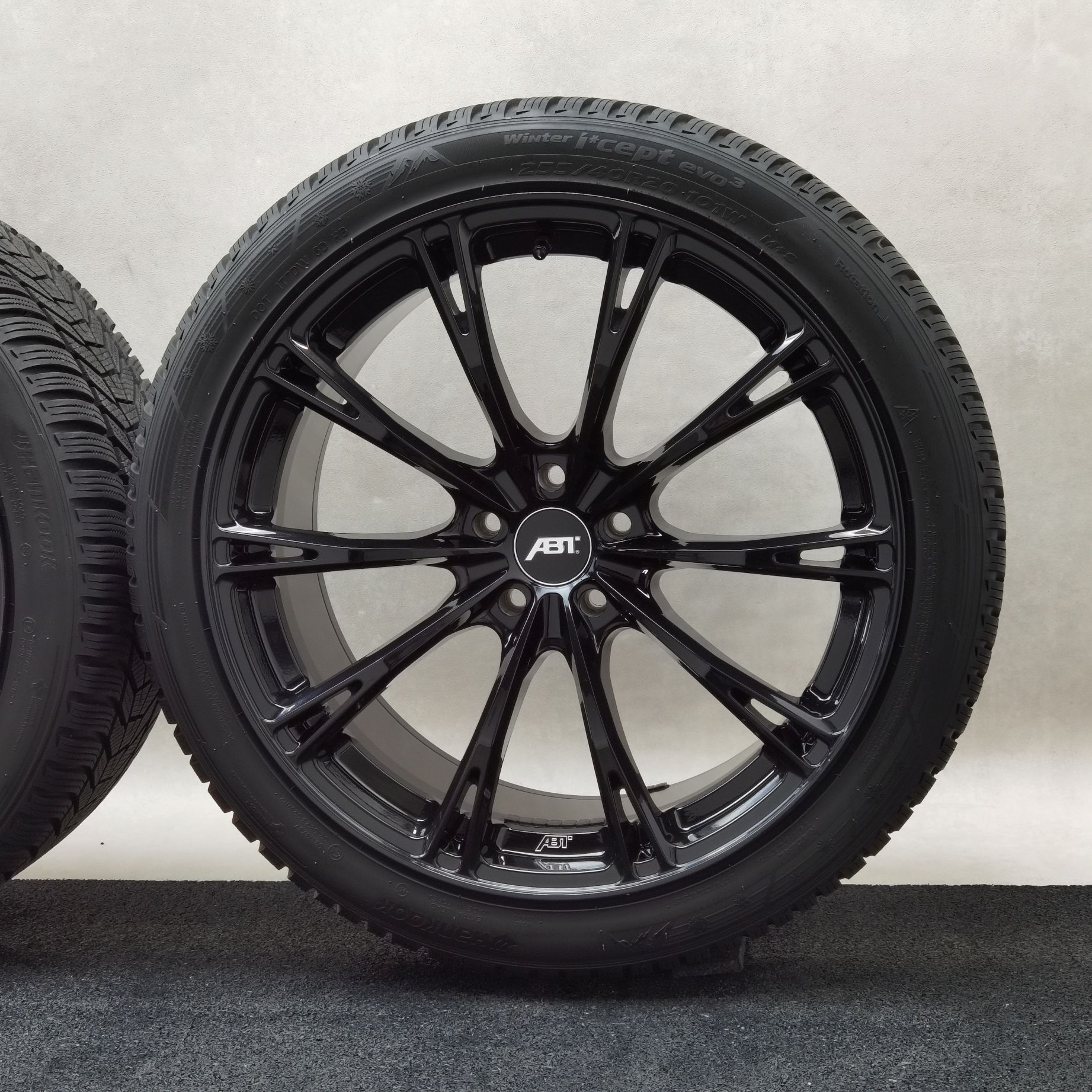 20 Zoll ABT Sportsline GR20 Glossy black Winterräder / Hankook Winter i*cept evo3 (W330) 255/40 R20 – Bild 8