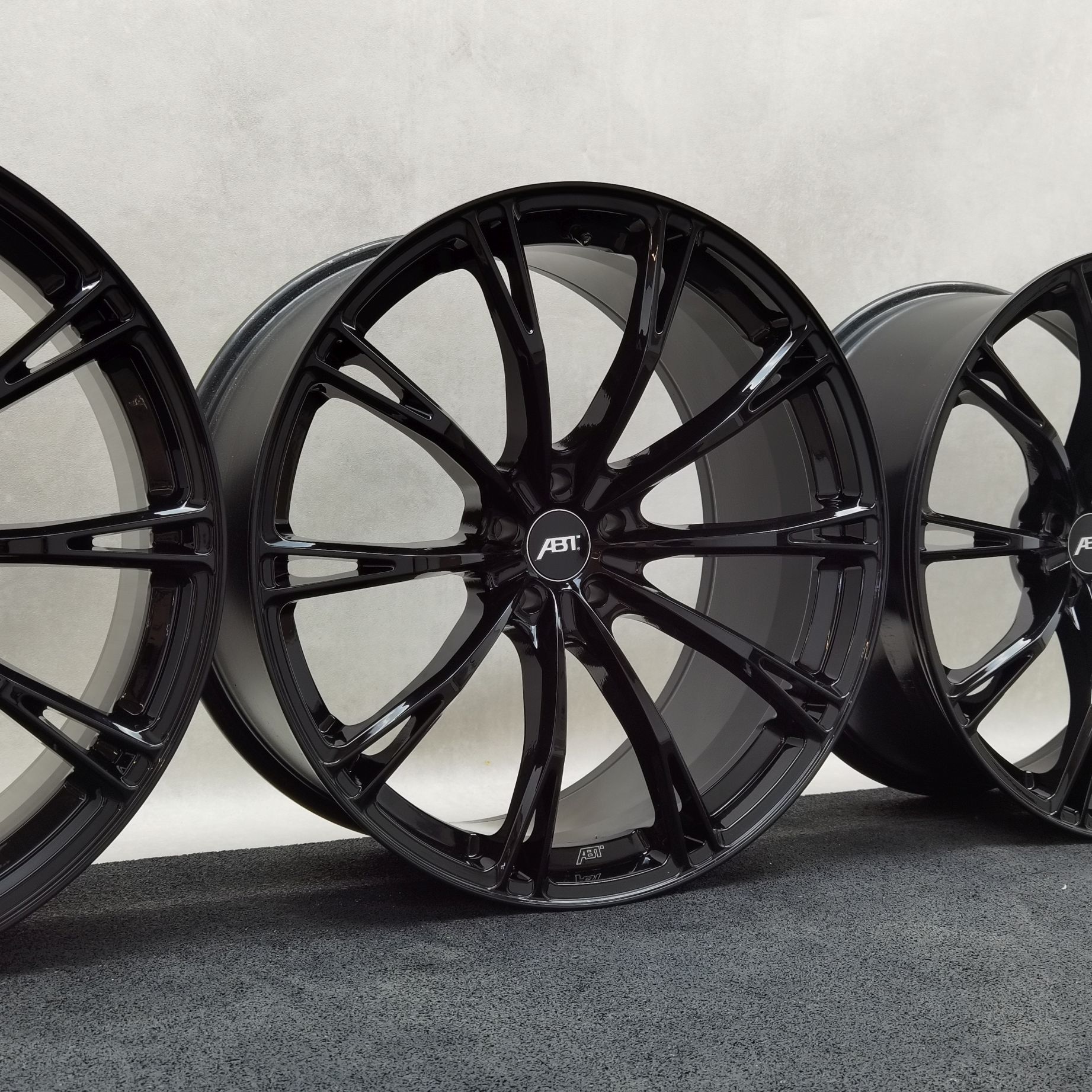 22 Zoll ABT Sportsline GR22 Glossy black Alufelgen – Bild 3