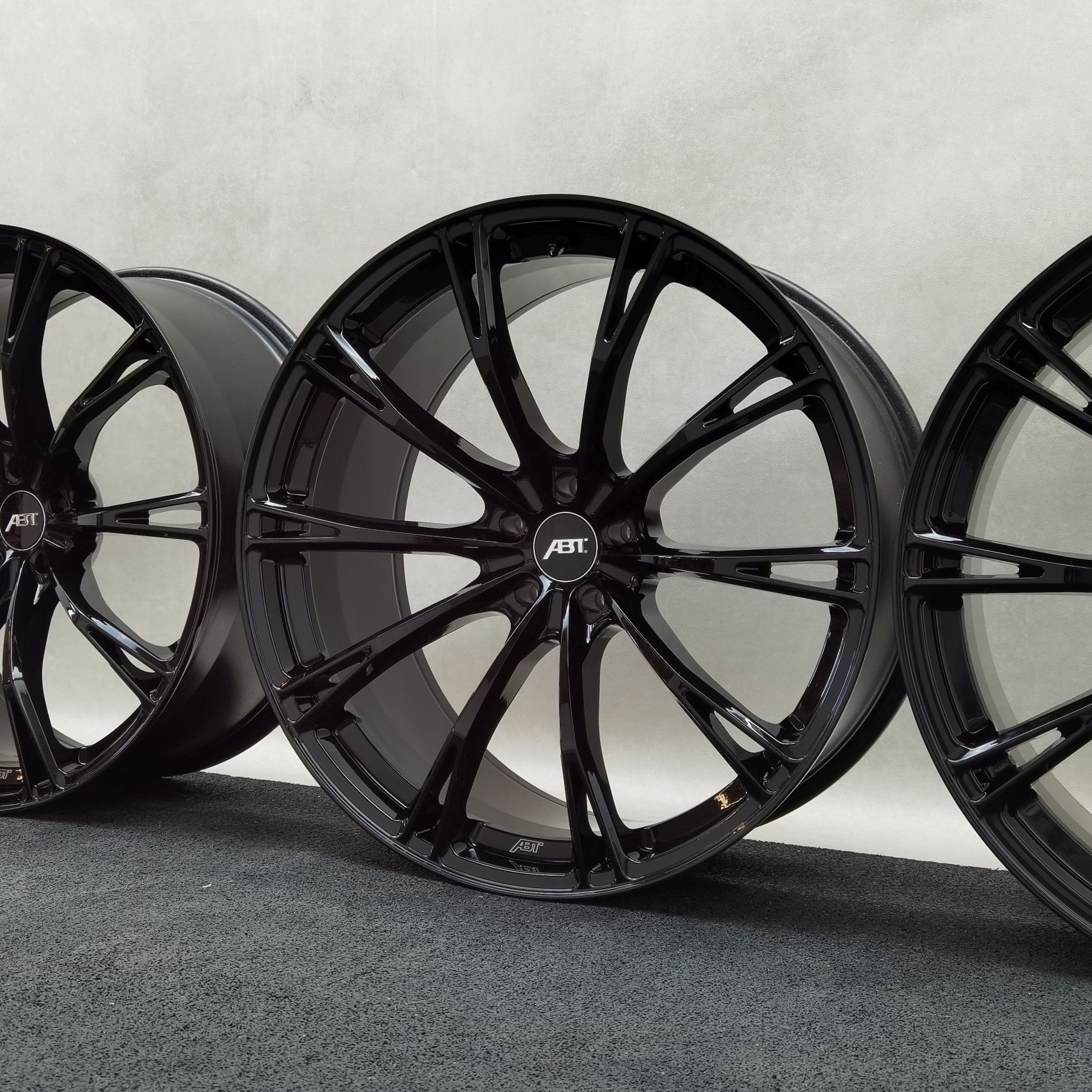 22 Zoll ABT Sportsline GR22 Glossy black Alufelgen – Bild 4