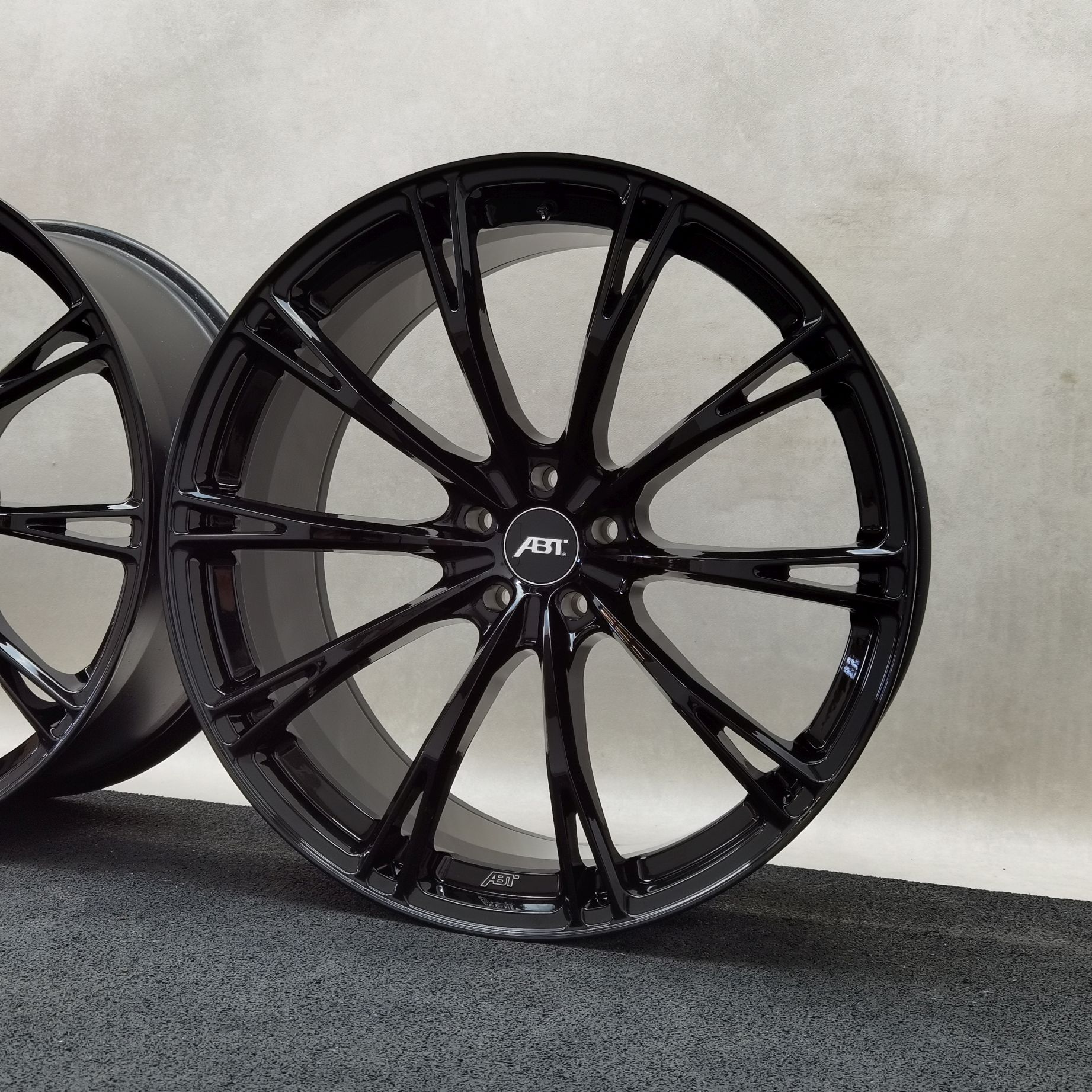 22 Zoll ABT Sportsline GR22 Glossy black Alufelgen – Bild 5