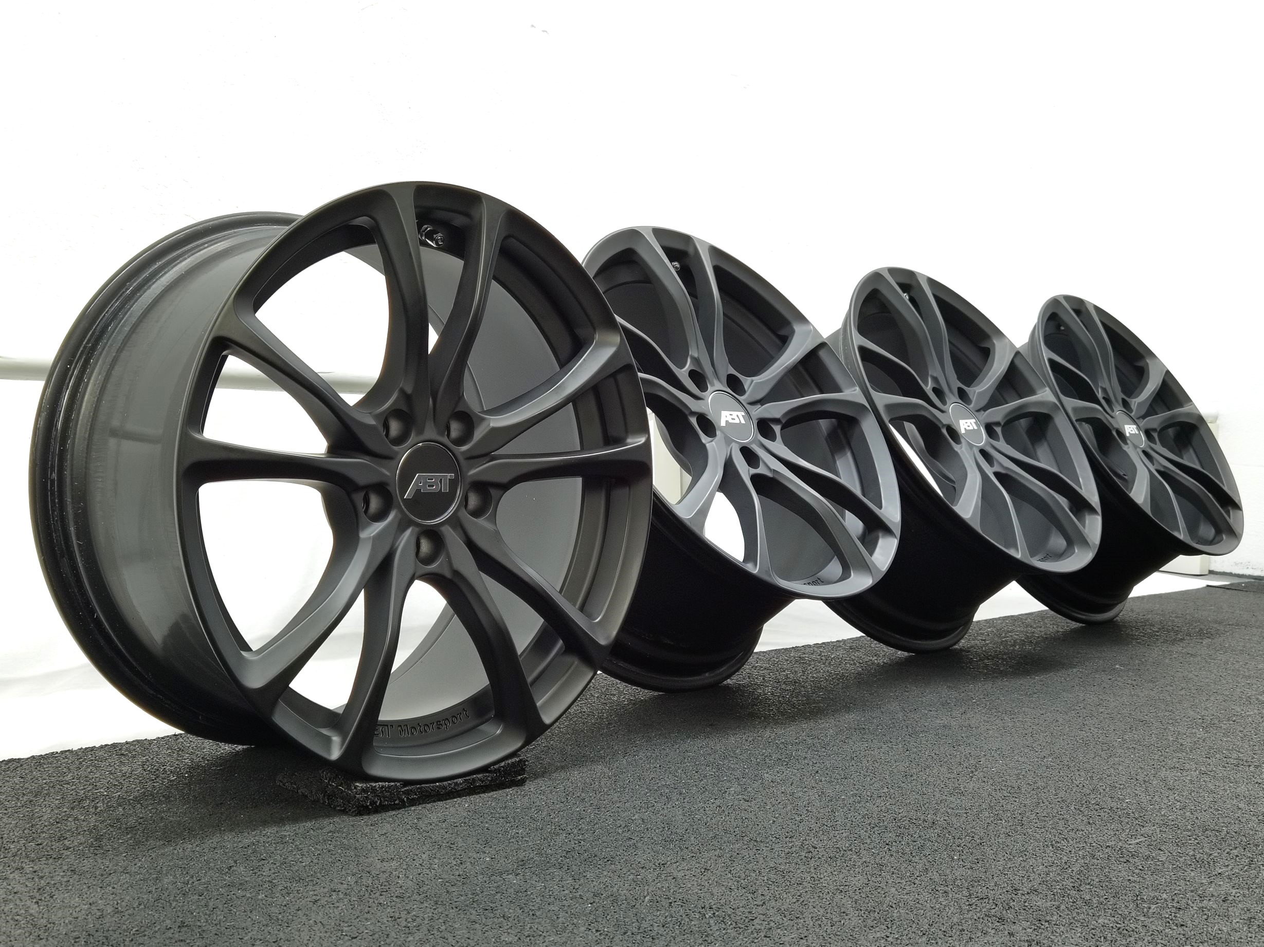 18 Zoll ABT Sportsline ER-C18 Matt black Alufelgen – Bild 2